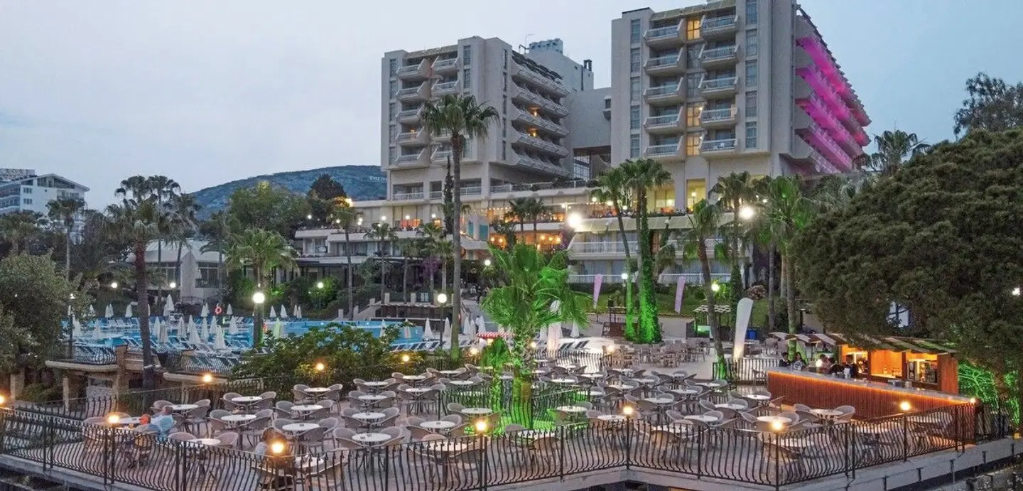 Fantasia Hotel Deluxe Terrasse