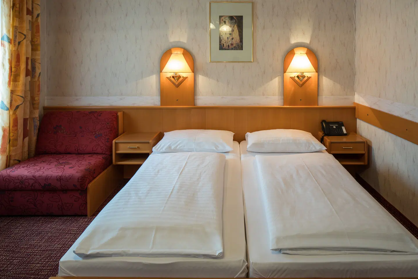Admiral ROOM_EXAMPLE