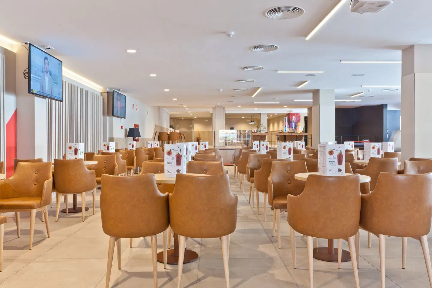 FERGUS Pineda Splash Restaurant