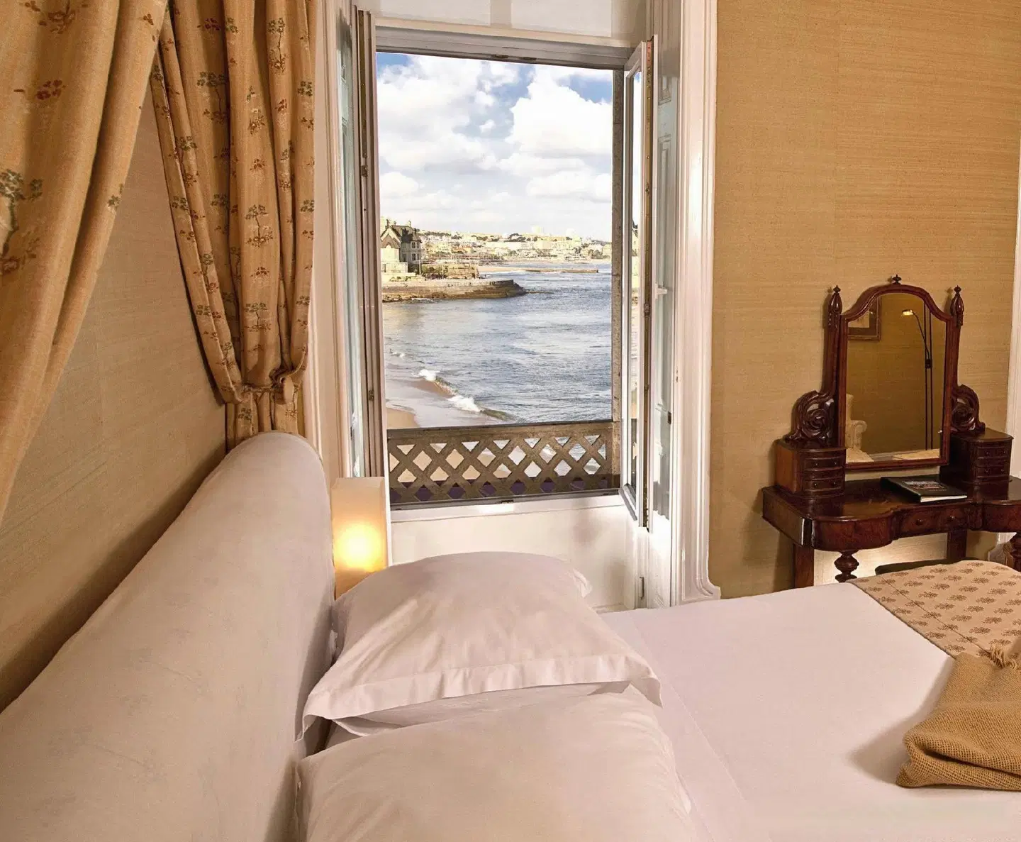 Albatroz ROOM_EXAMPLE