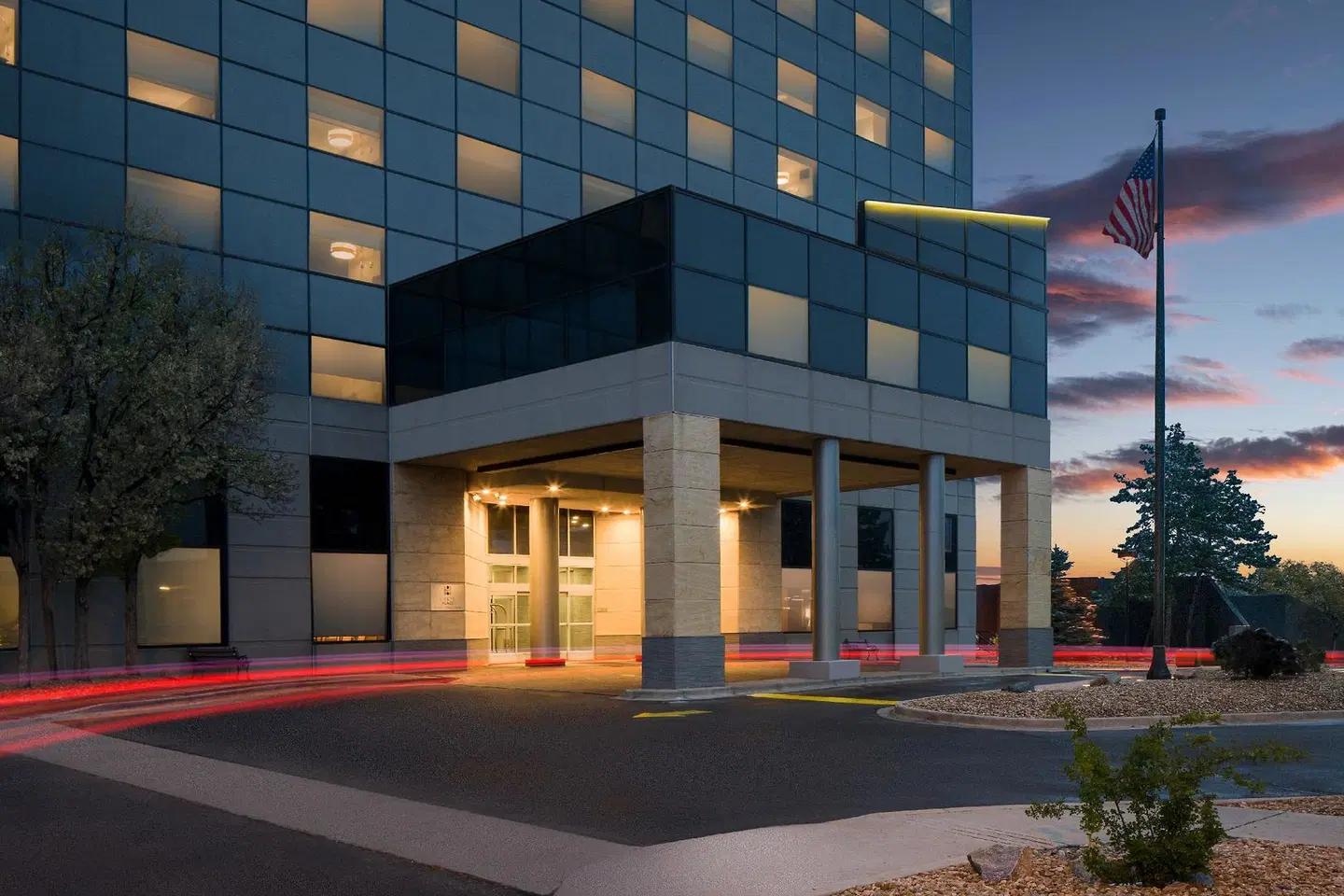 Hyatt Place Denver Cherry Creek EXTERIOR