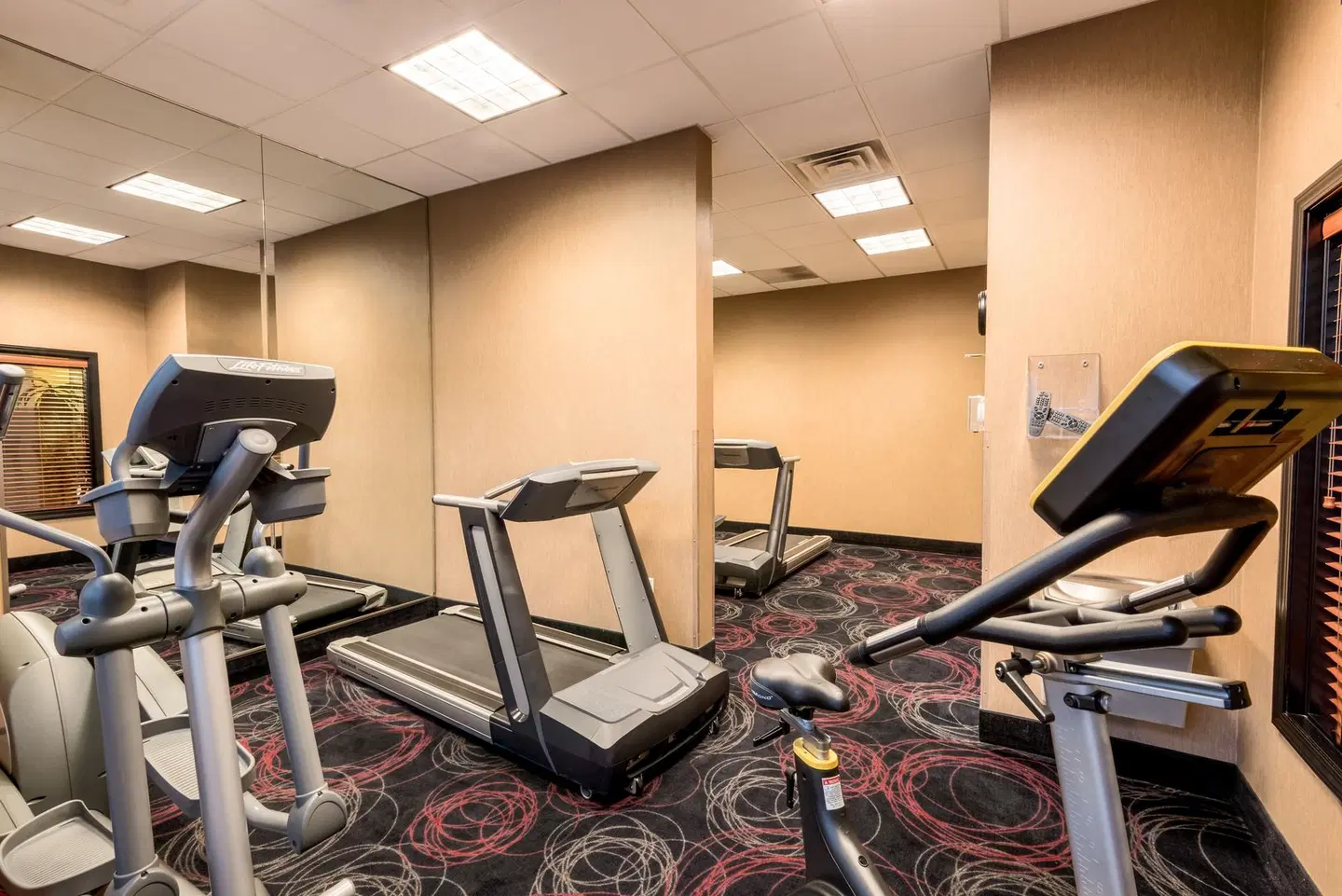 Holiday Inn & Suites Grand Junction-Airport by IHG SPORTS_AND_LEISURE