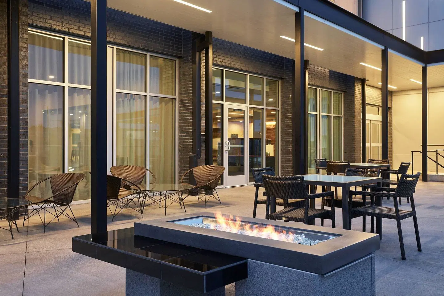 Courtyard by Marriott Denver Aurora LOUNGE_LOBBY