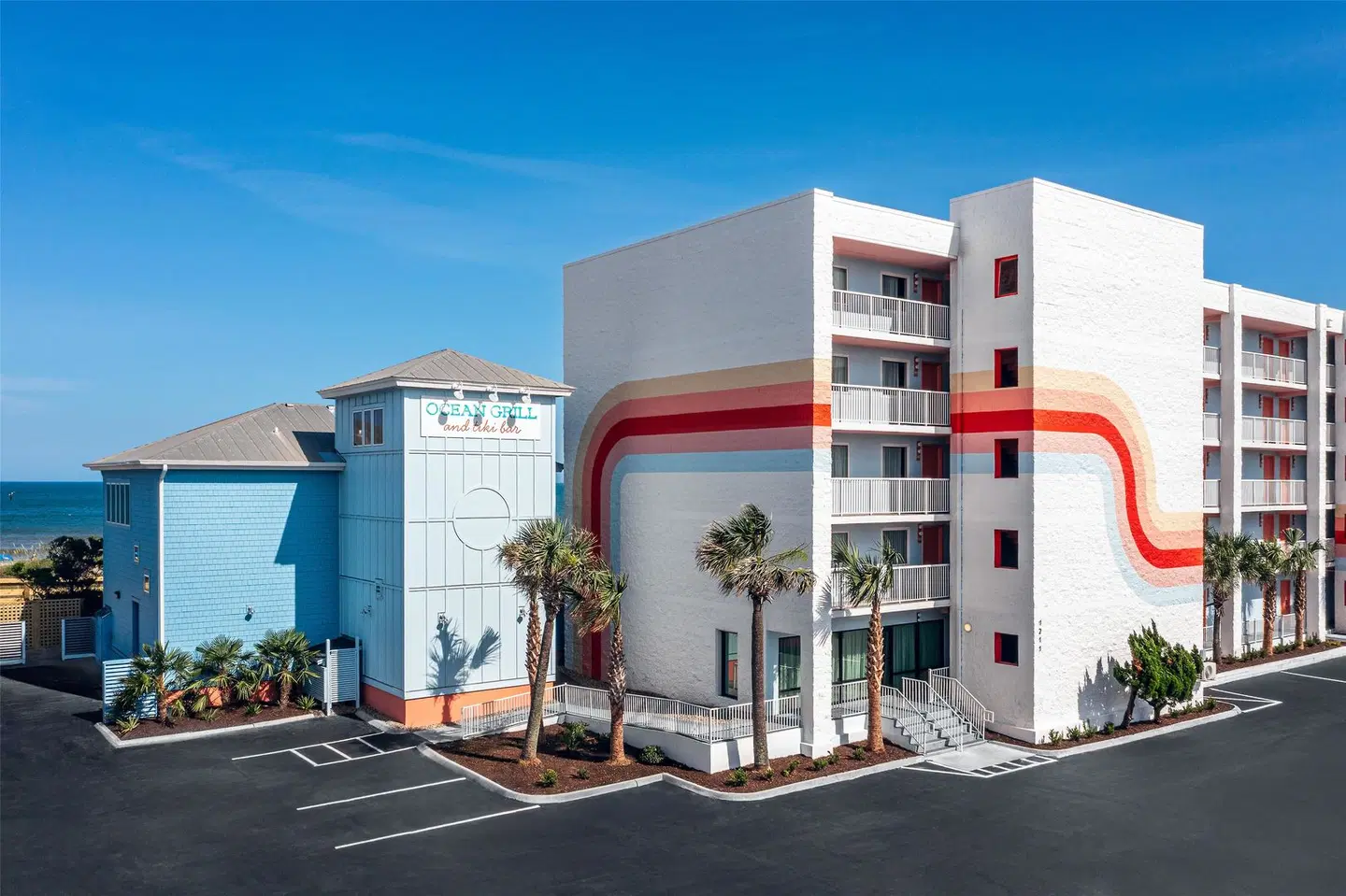 Golden Sands Motel EXTERIOR