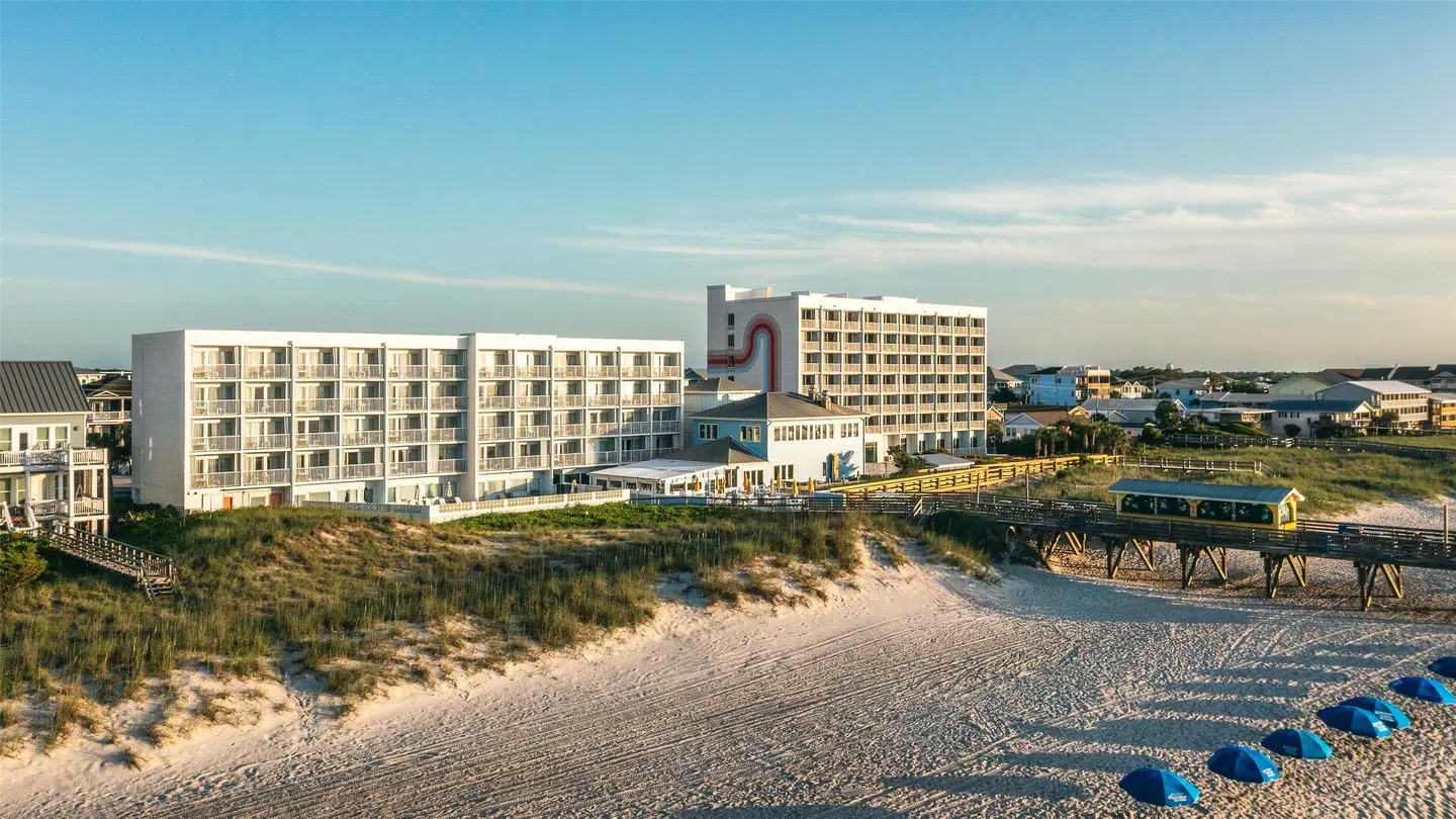 Golden Sands Motel EXTERIOR