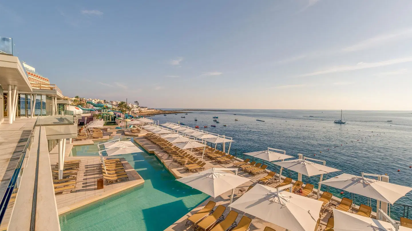 AX Odycy OUTDOOR_POOL