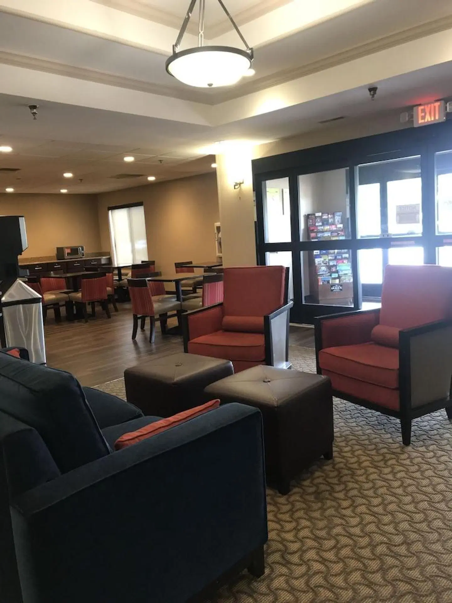 Cambridge Inn by Capital O near I-70 / I-77 LOUNGE_LOBBY