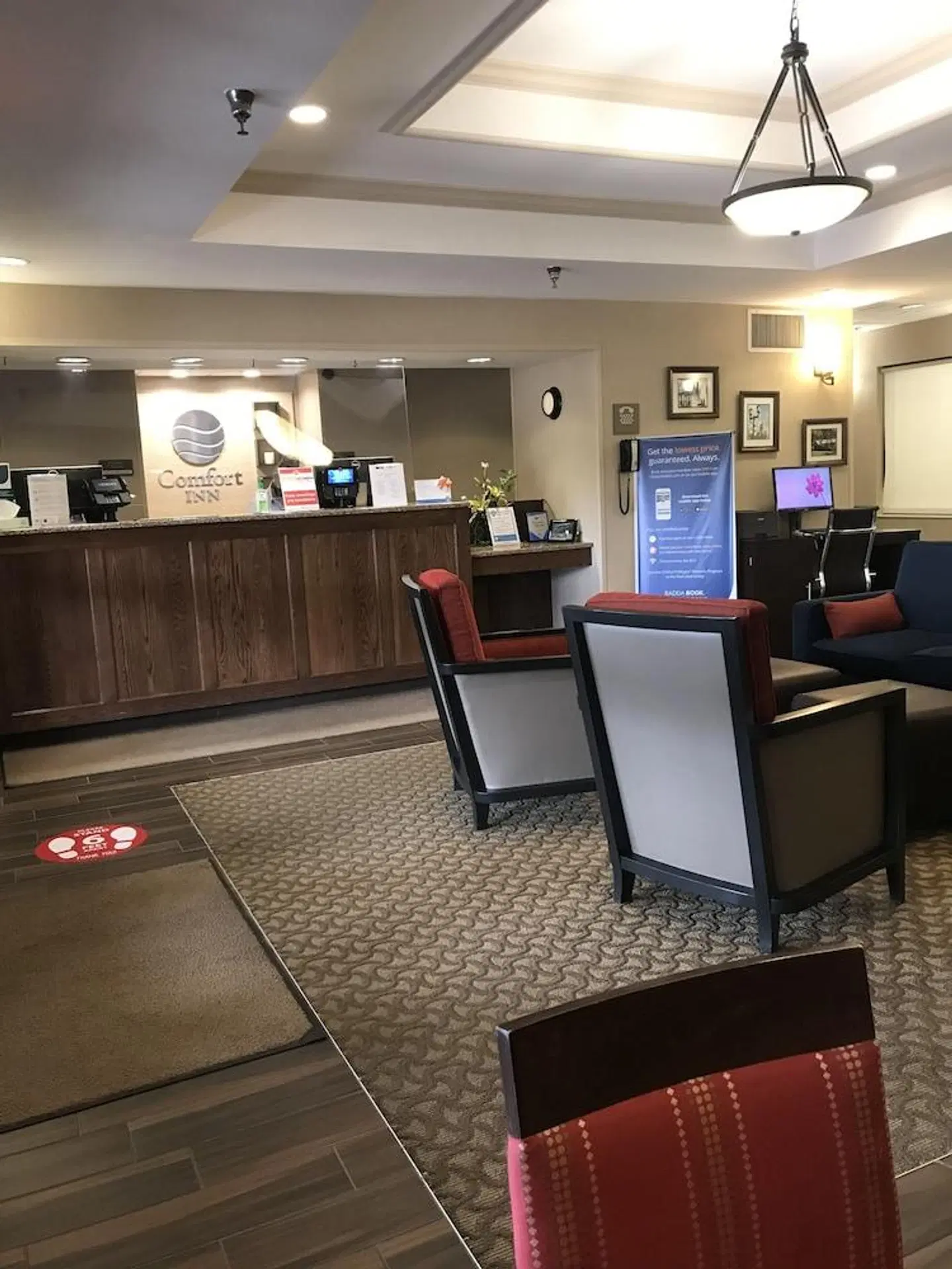 Cambridge Inn by Capital O near I-70 / I-77 LOUNGE_LOBBY