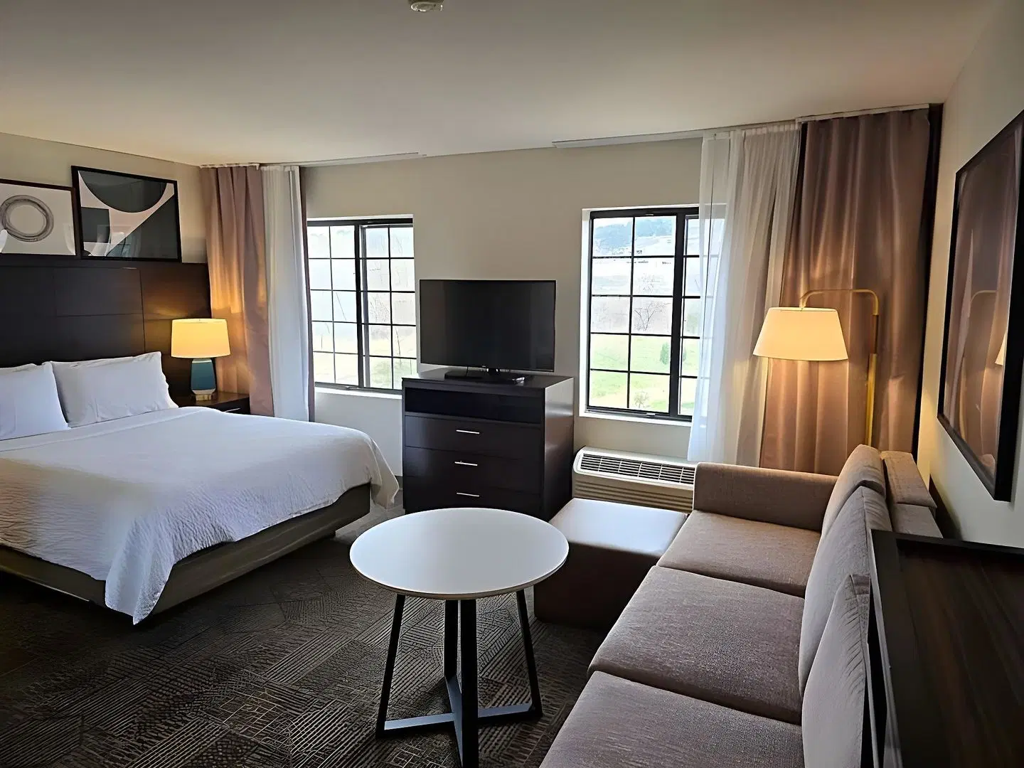 Staybridge Suites Colorado Springs-Air Force Academy by IHG ROOM_EXAMPLE