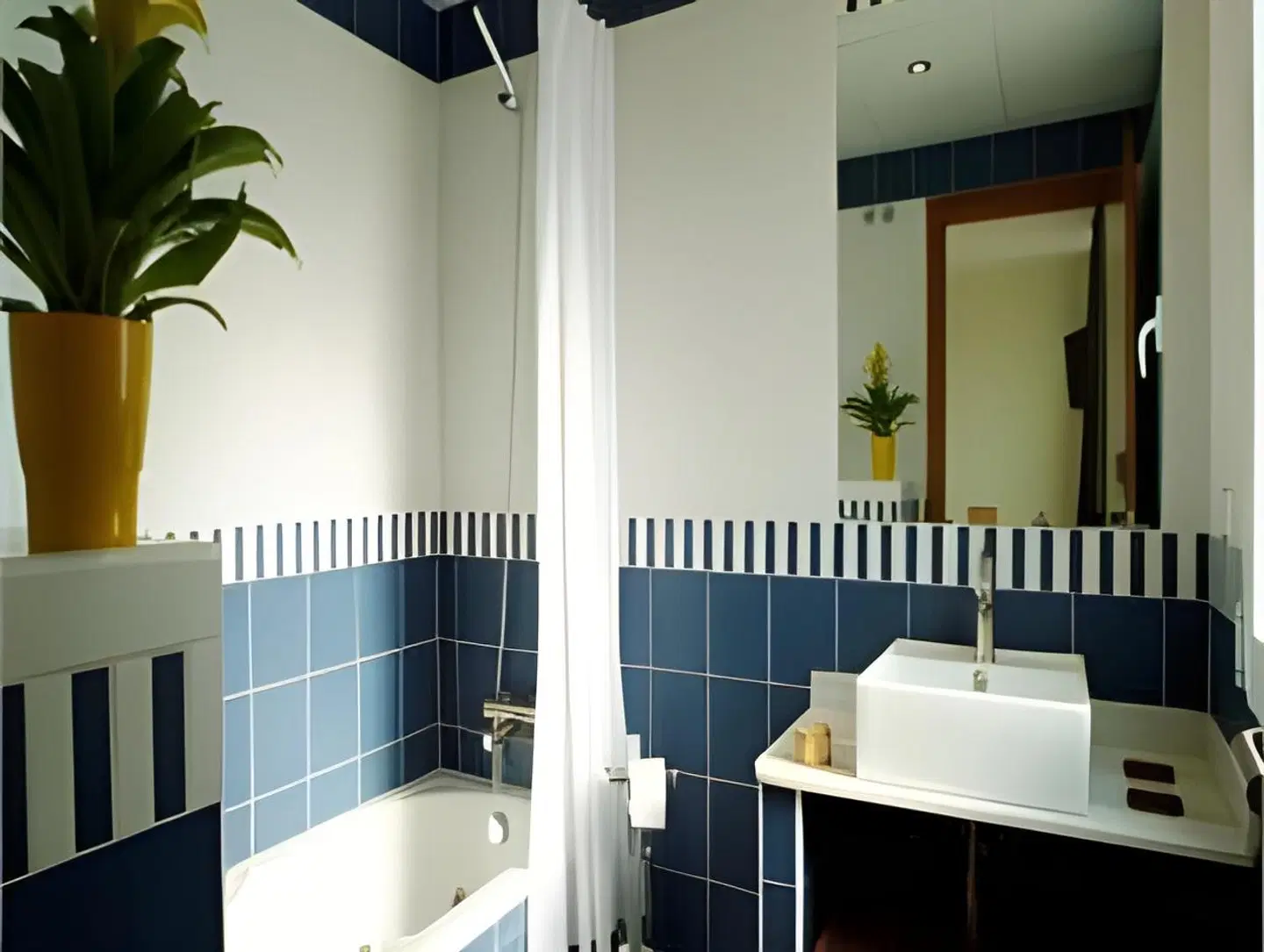 Atrium Hotel Badezimmer