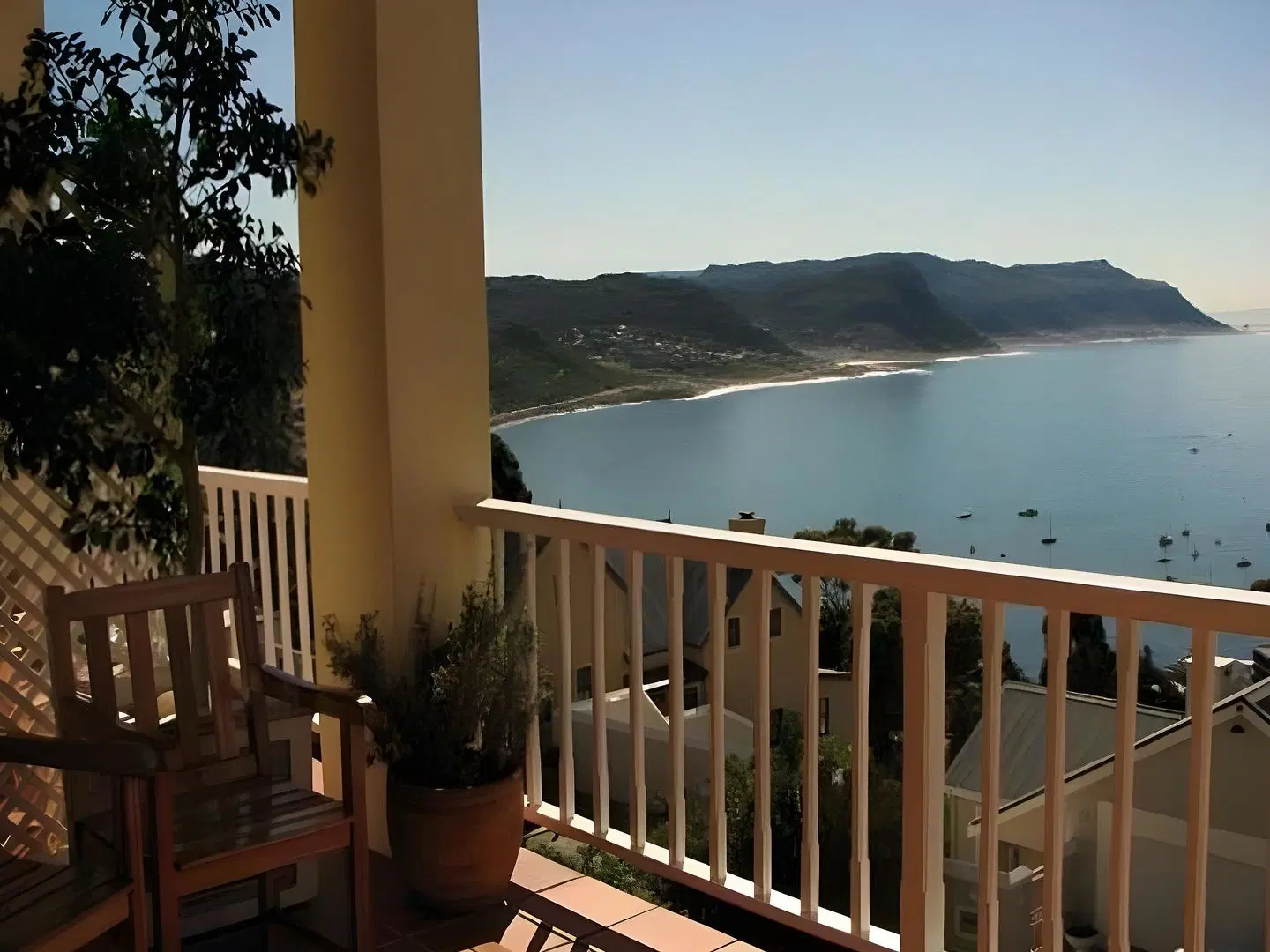 Albatross Guest House Terrasse