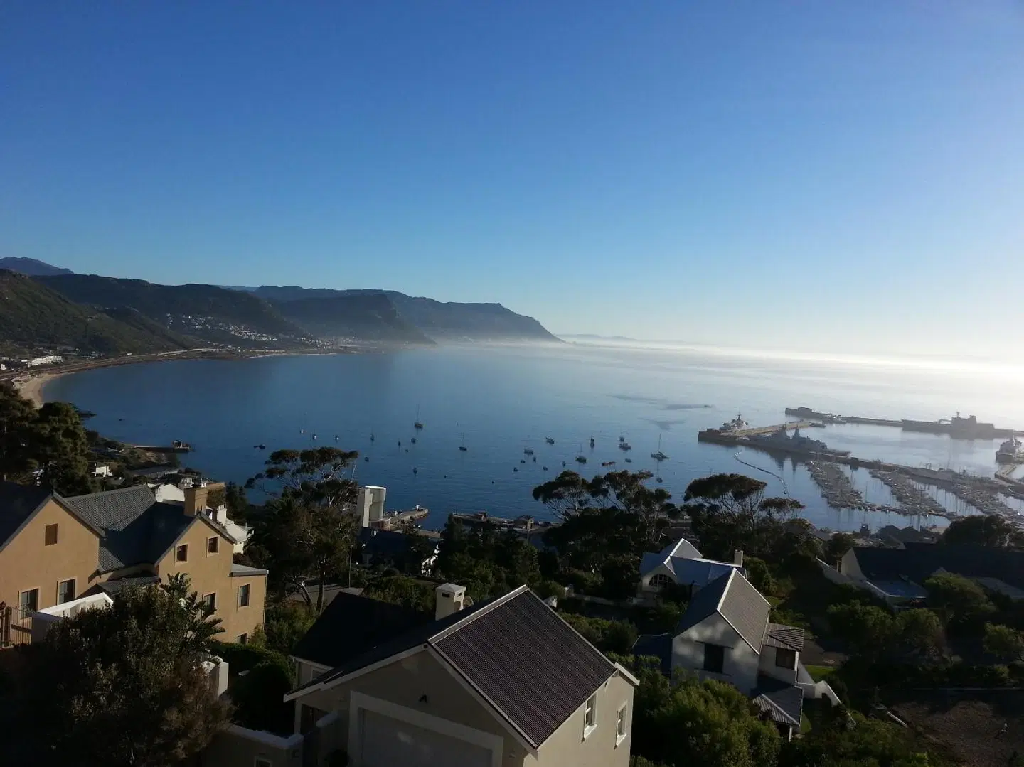 Albatross Guest House LANDSCAPE