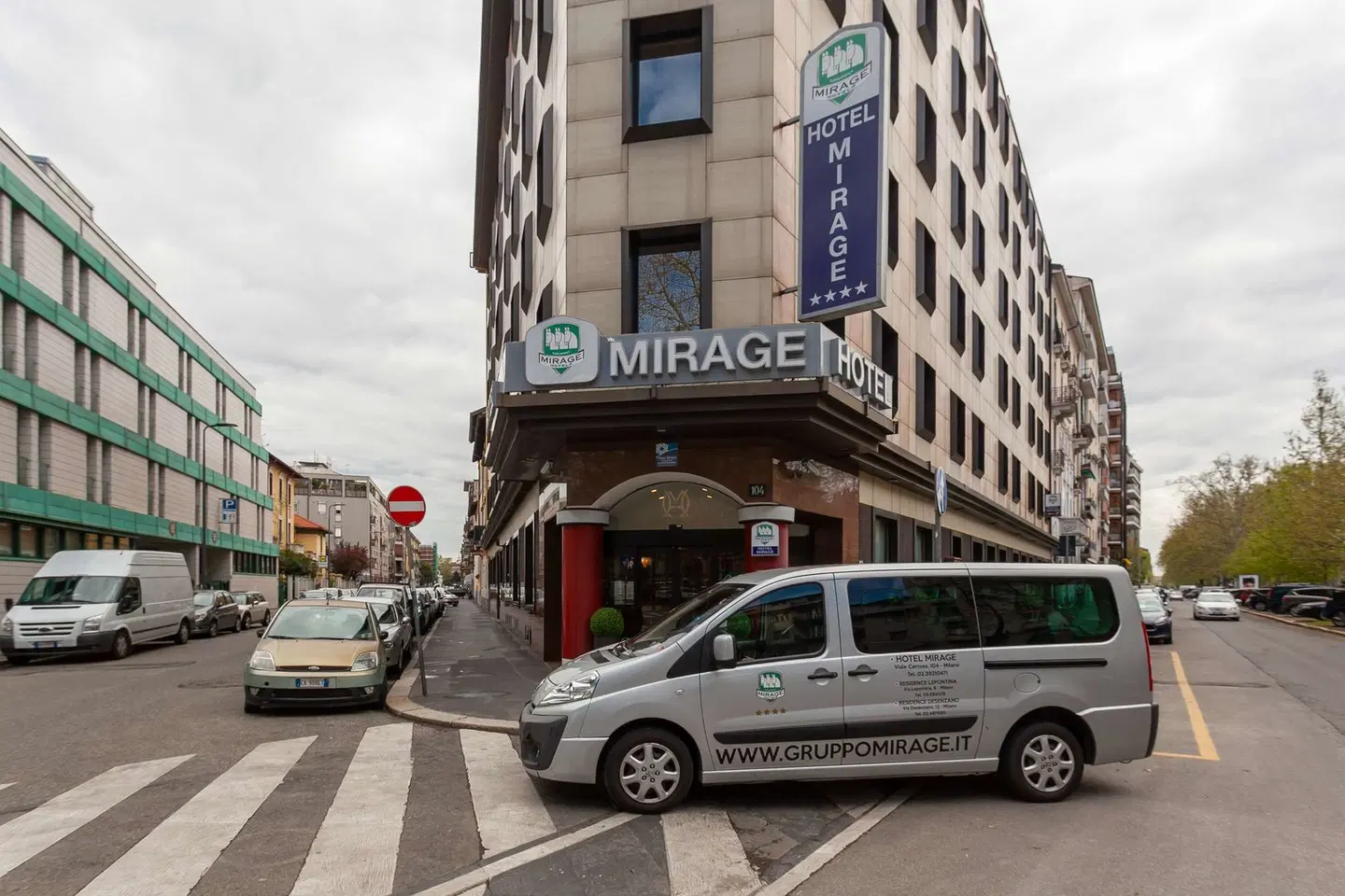 Sure Hotel Collection by Best Western Hotel Mirage EXTERIOR