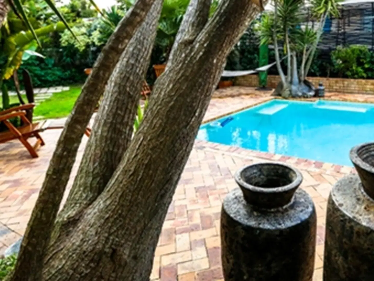 Secret Garden Guesthouse OUTDOOR_POOL