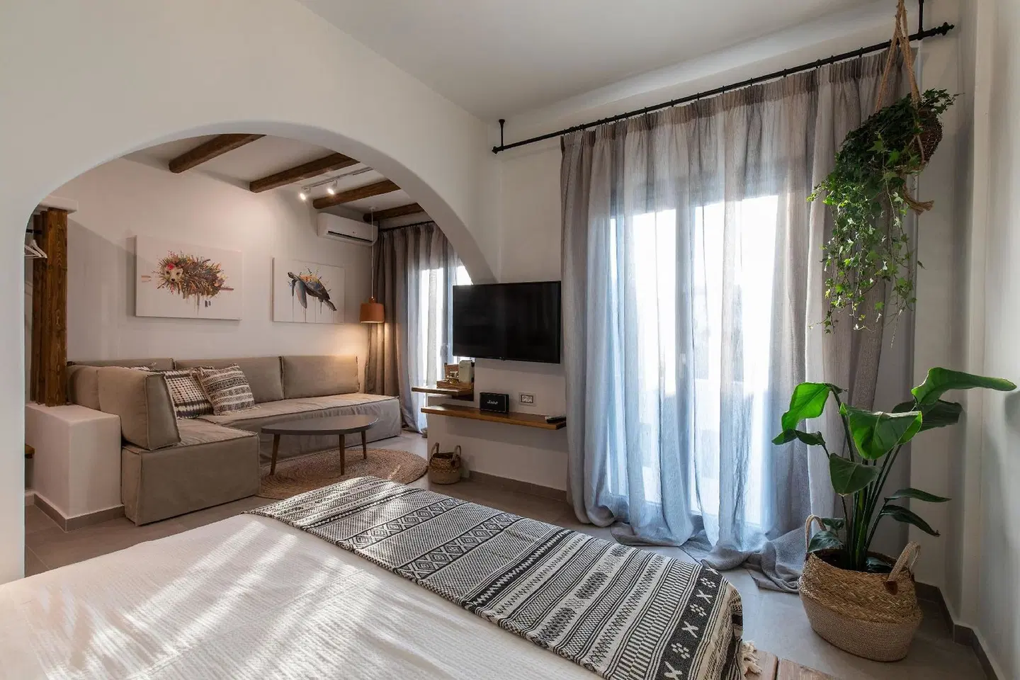 Artemis Hotel ROOM_EXAMPLE