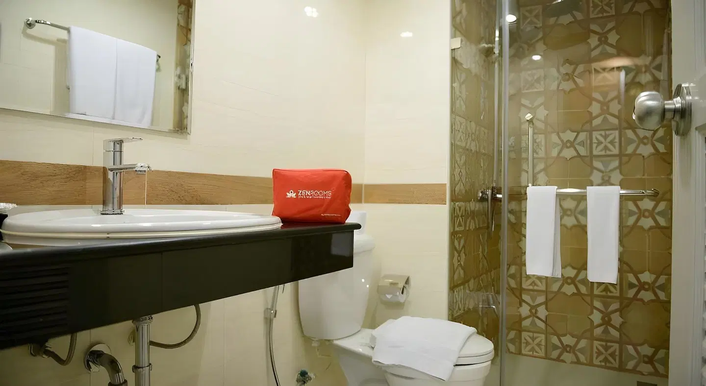 Patra Boutique Hotel Badezimmer
