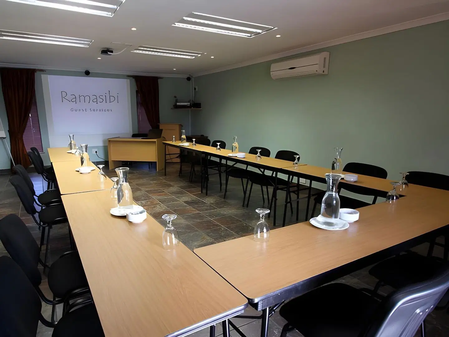 Ramasibi Guest Services Konferenz