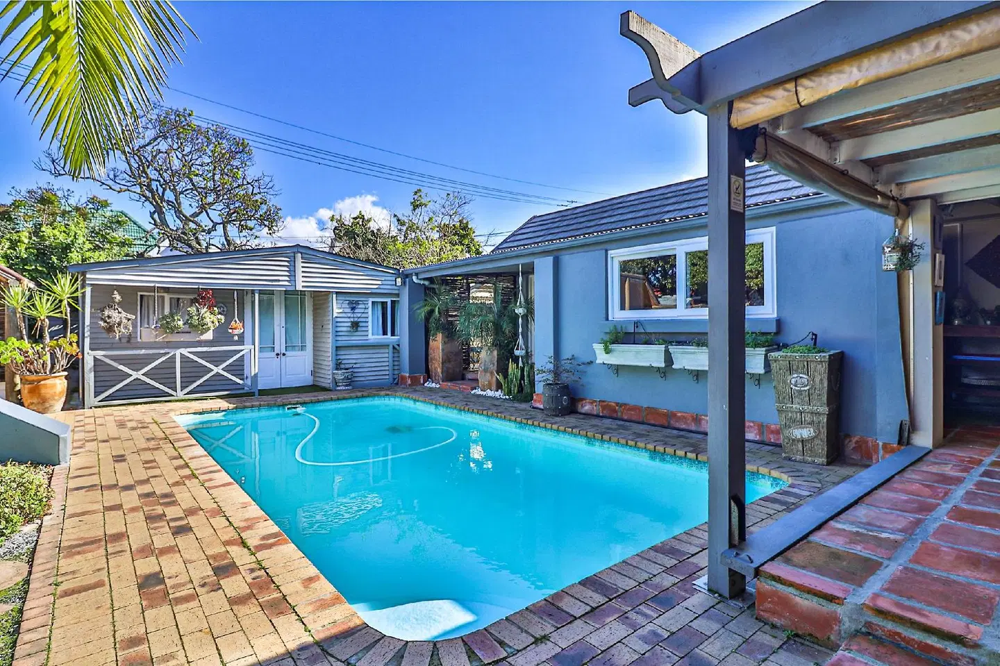 Inn Style Guesthouse OUTDOOR_POOL
