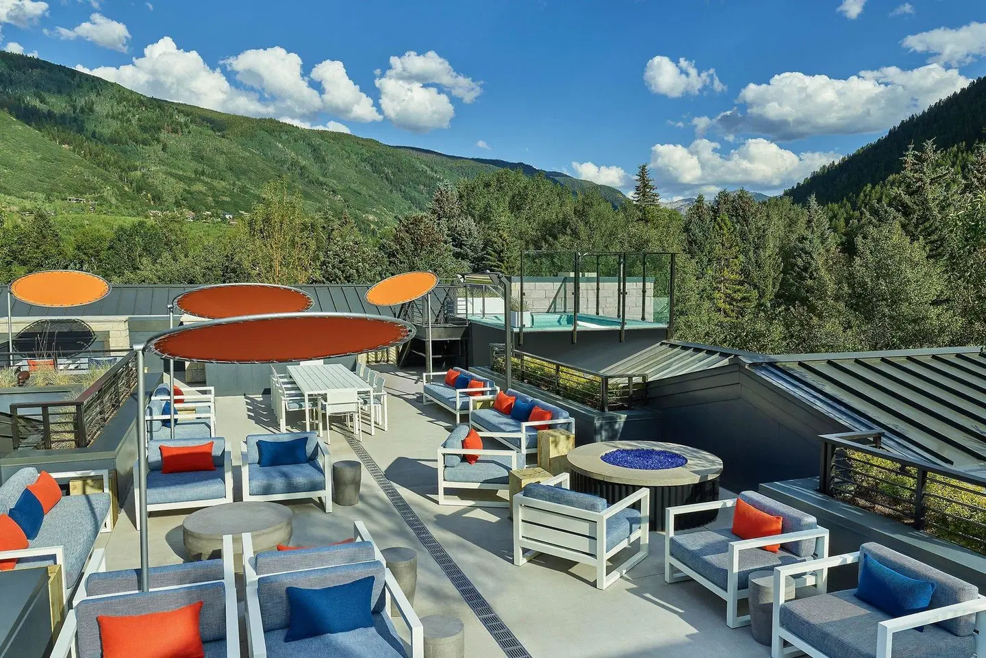 The Sky Residences at W Aspen Terrasse