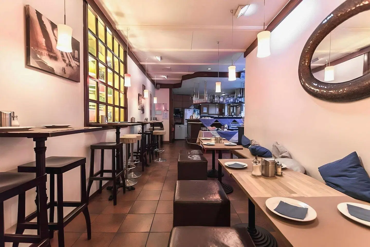 Smart Stay Hotel Station Bar