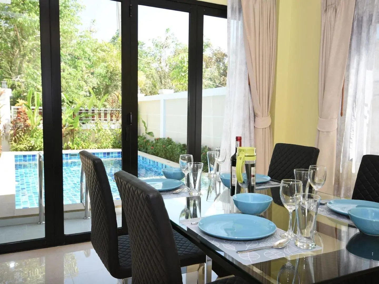 Baan Ping Tara Pool Villa 2 Restaurant