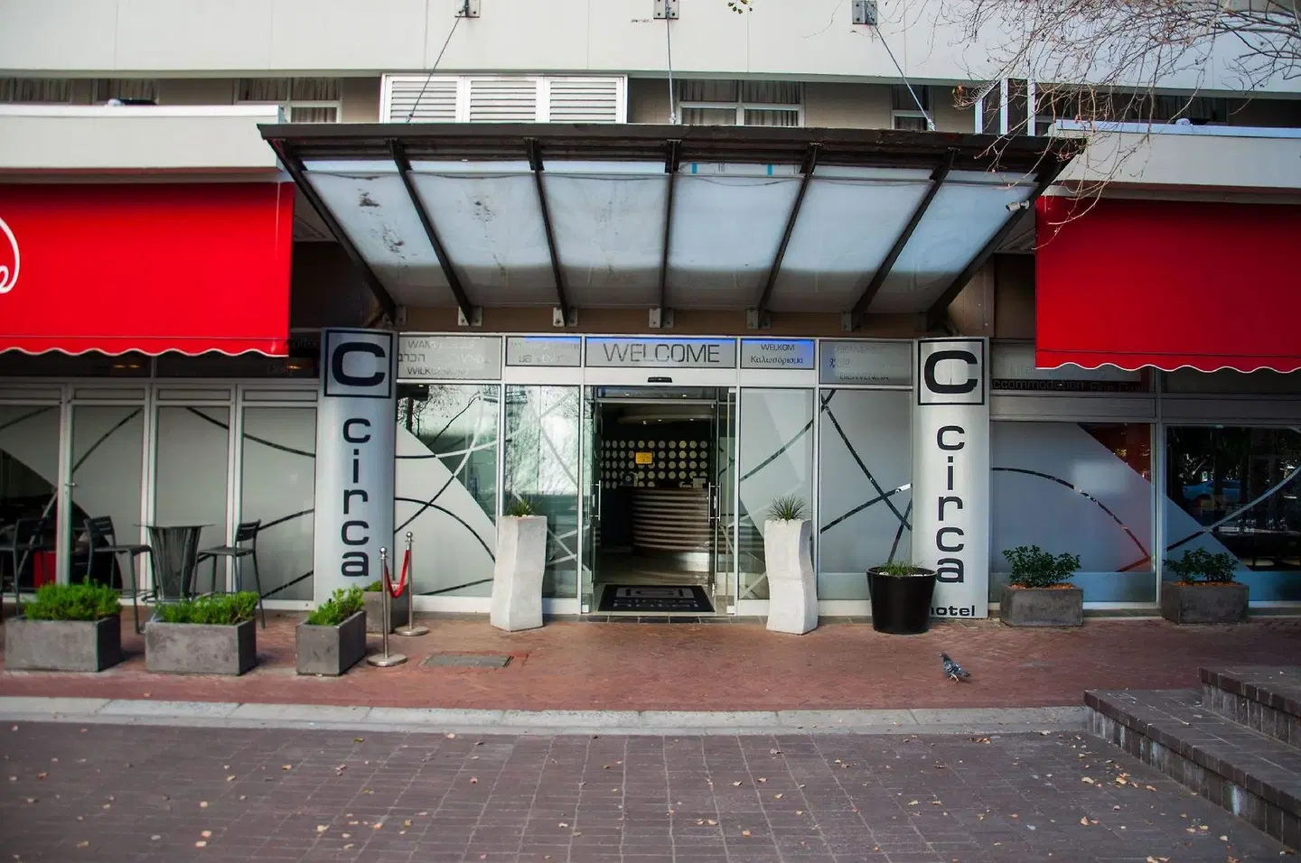 Circa Luxury Apartment Hotel EXTERIOR