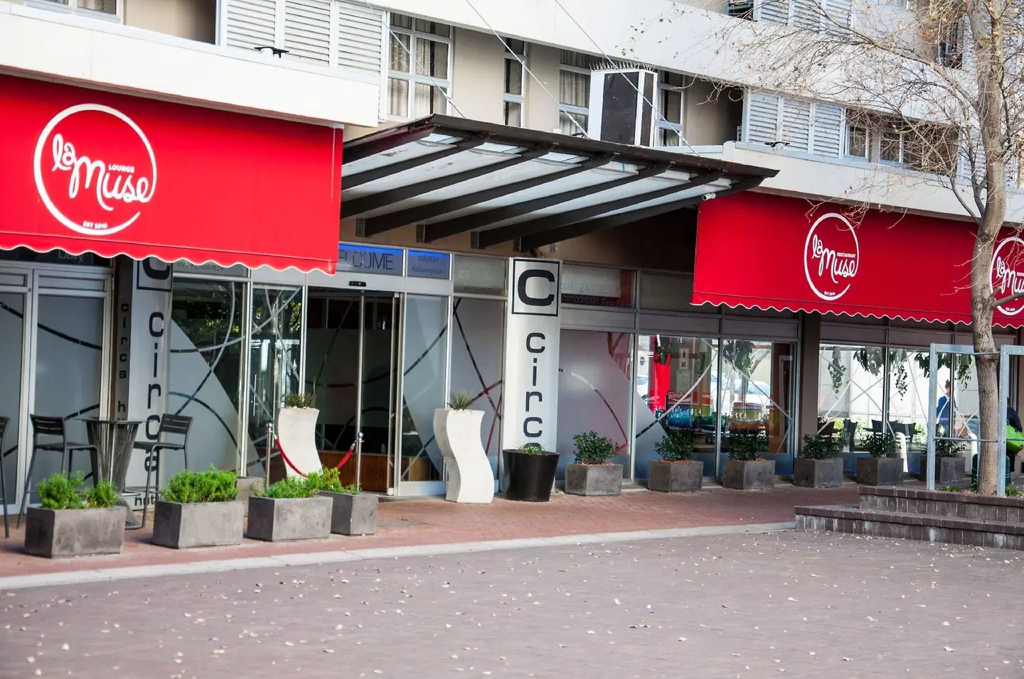Circa Luxury Apartment Hotel EXTERIOR