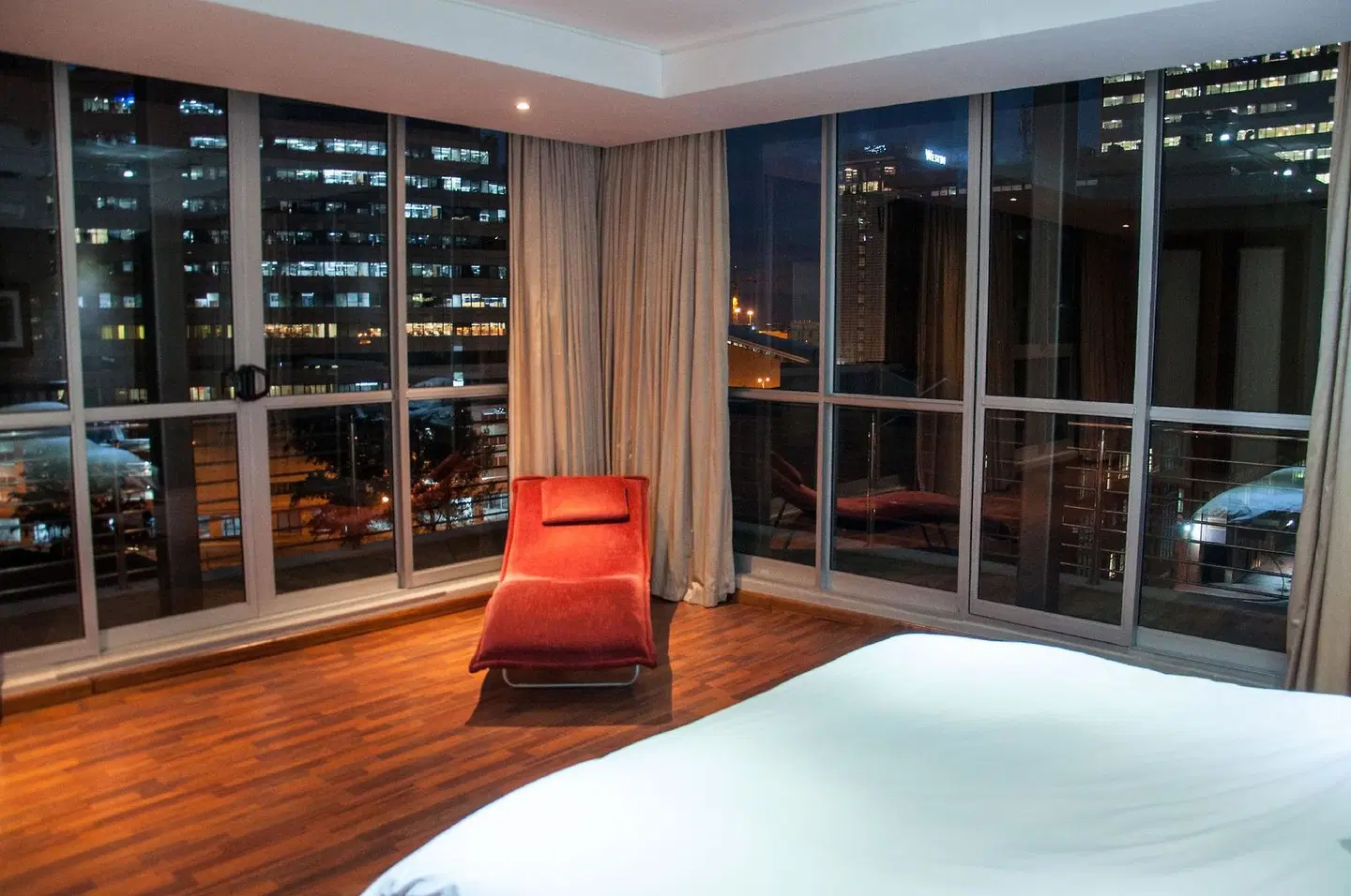 Circa Luxury Apartment Hotel ROOM_EXAMPLE