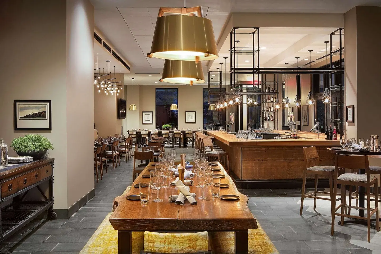 DoubleTree by Hilton Greeley at Lincoln Park Restaurant