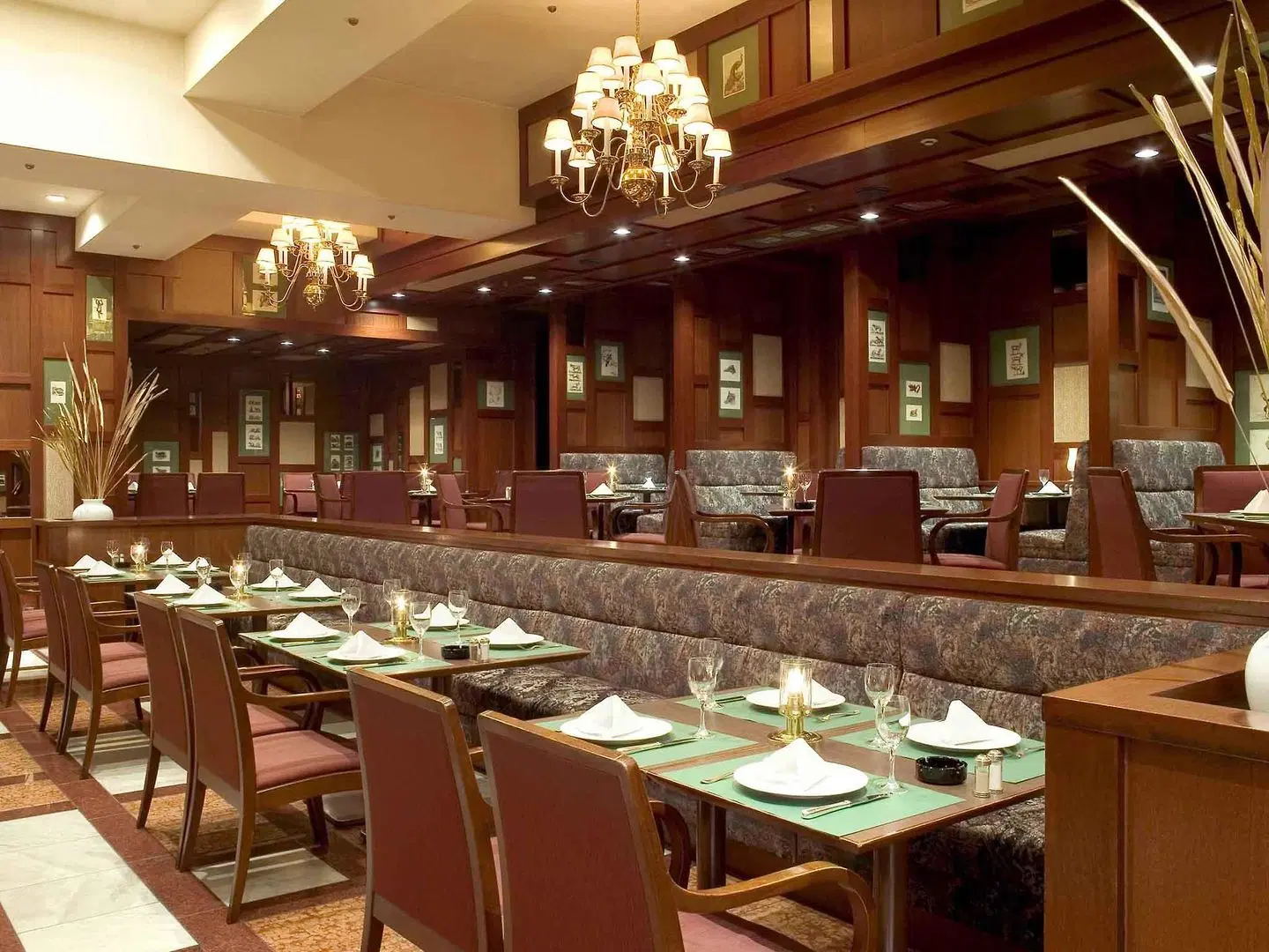 Mercure Nagoya Cypress Bar