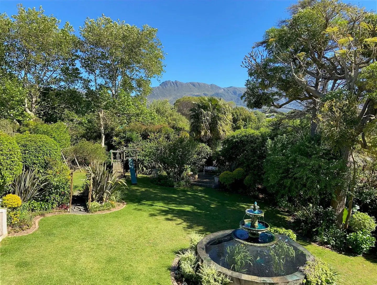 Summit Place Guesthouse Garten