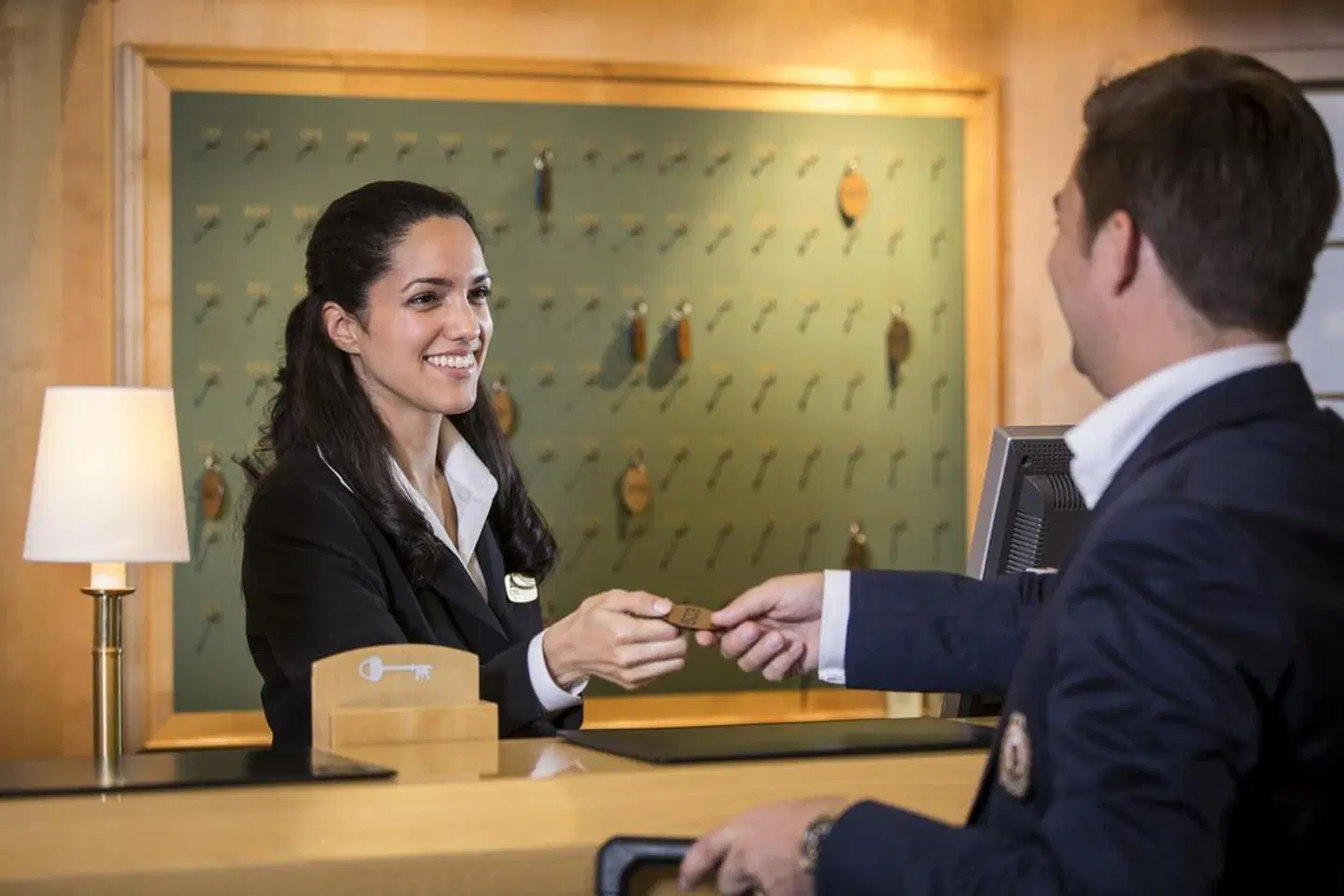 Crystal Plaza Hotel PEOPLE