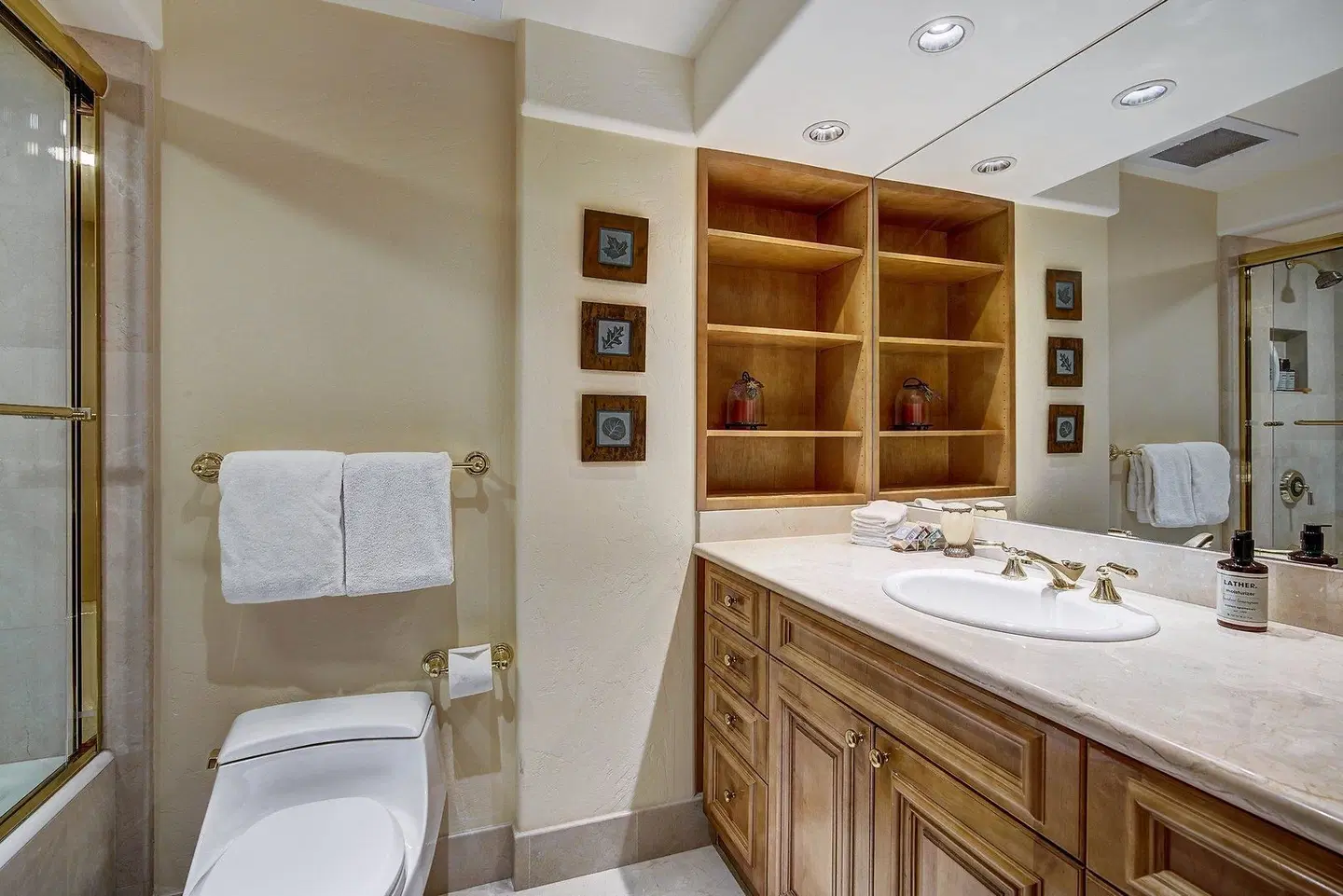 Lodge at Vail, A RockResort Badezimmer