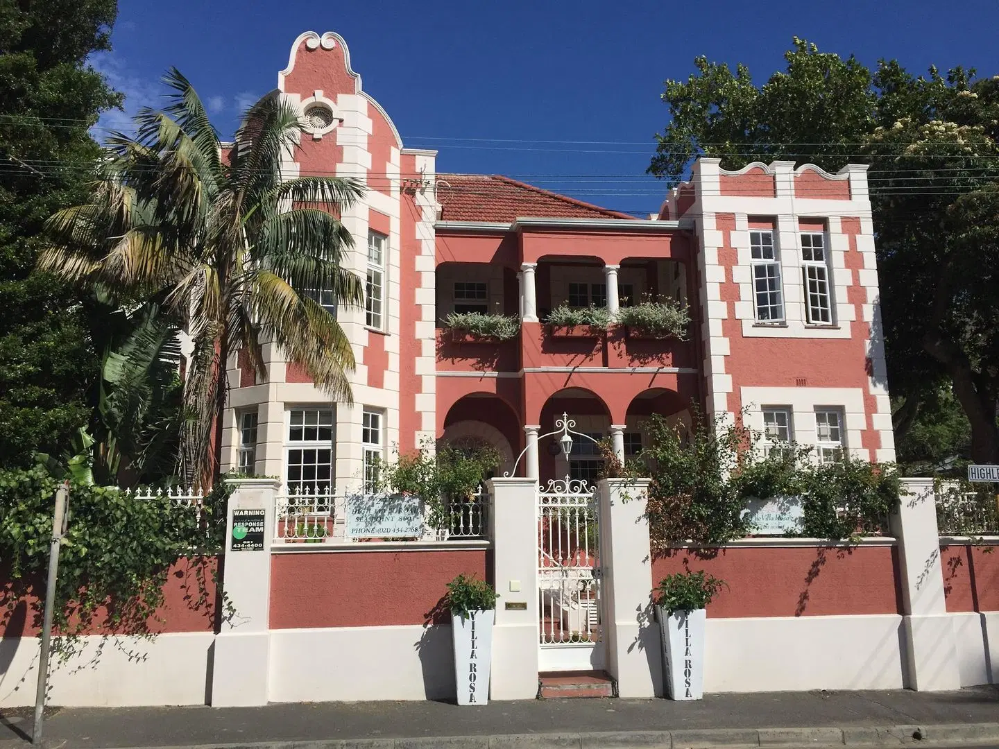 The Villa Rosa EXTERIOR