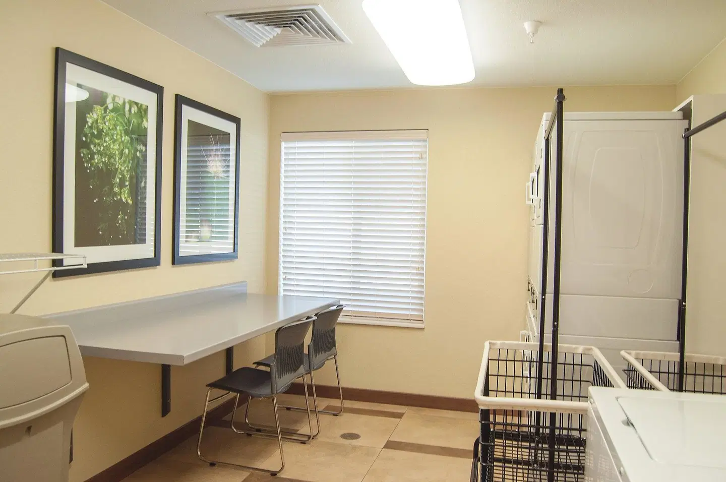 Candlewood Suites Fort Collins by IHG ROOM_EXAMPLE