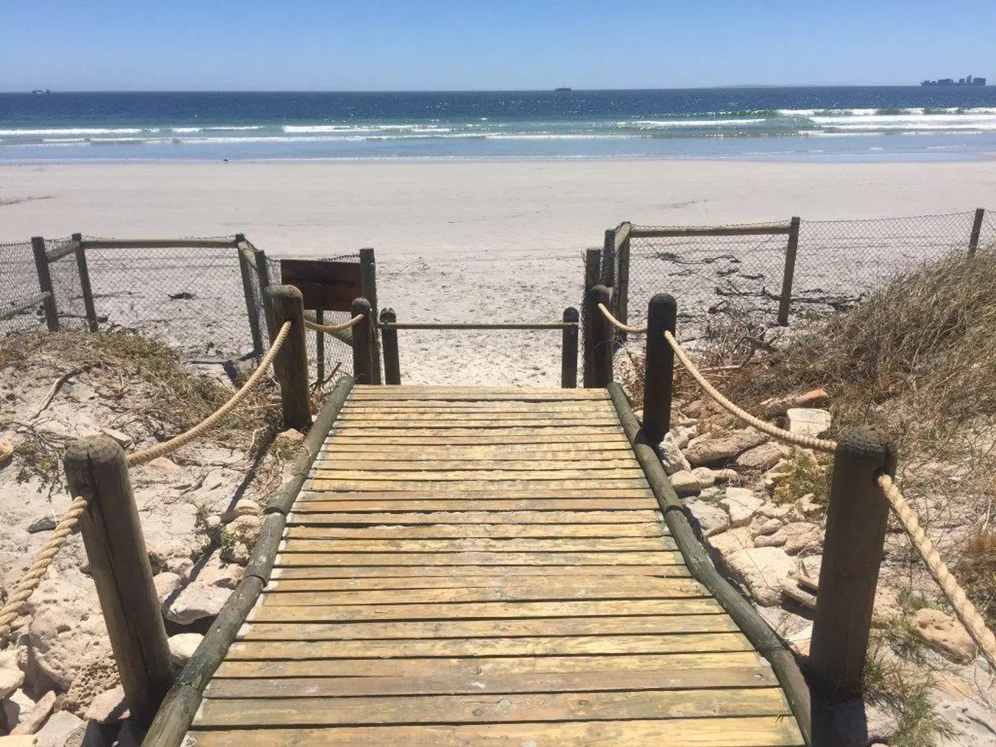 Leisure Bay Luxury Suites LANDSCAPE
