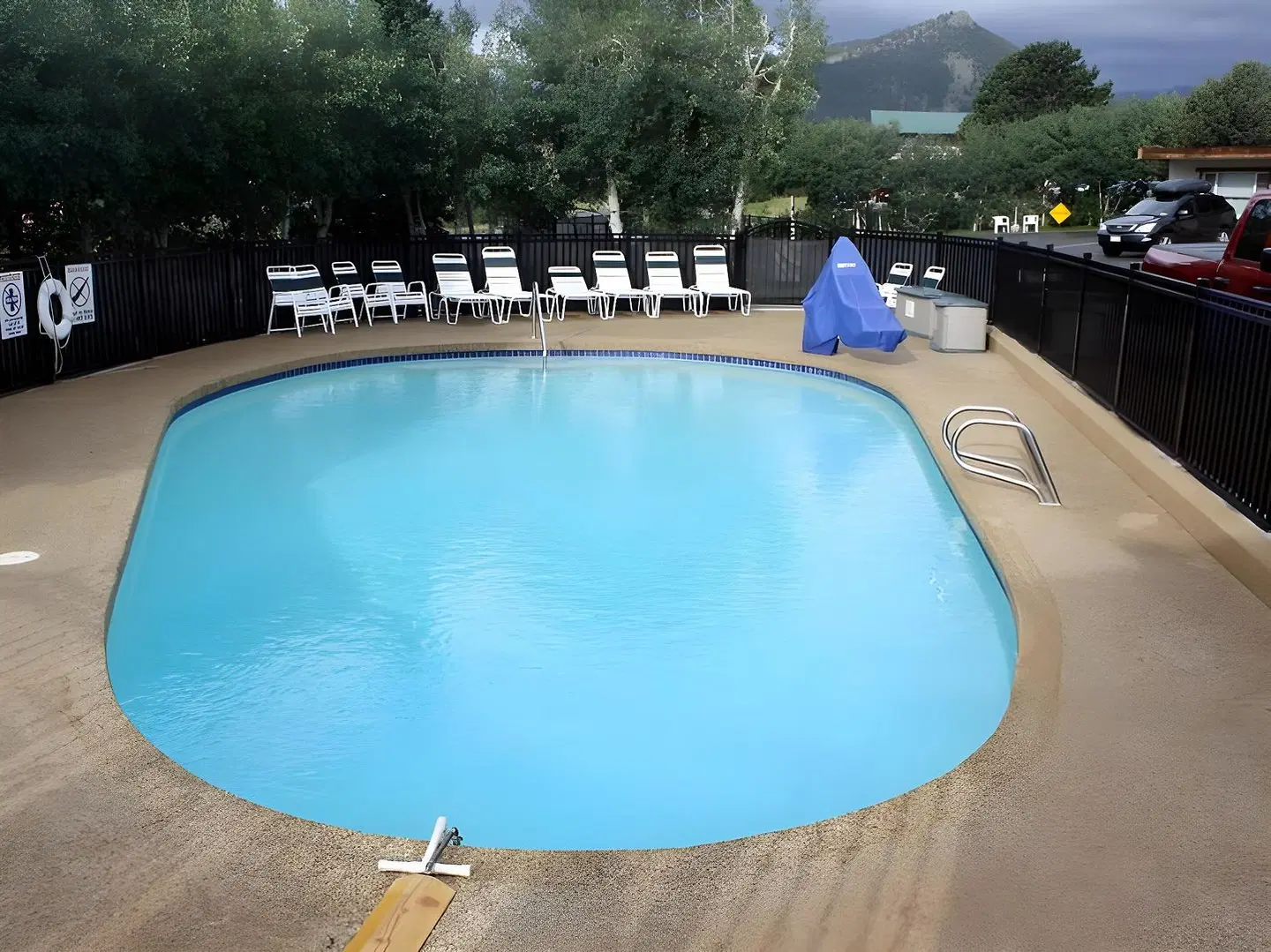 Alpine Trail Ridge Inn OUTDOOR_POOL