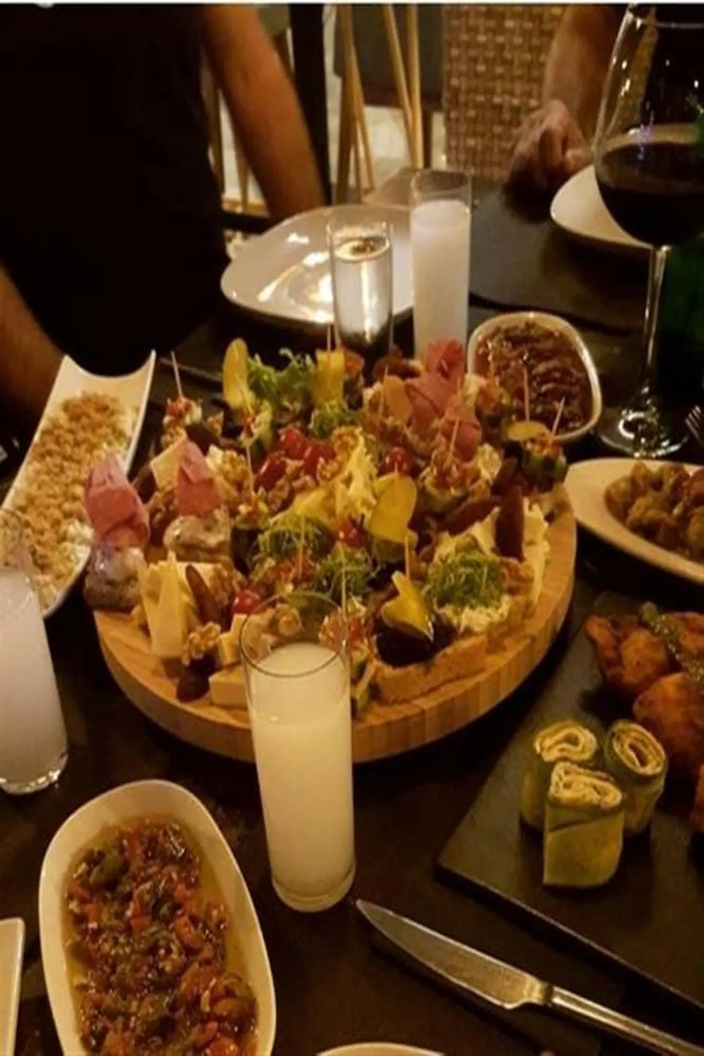 HMA Hotel & Suites Restaurant