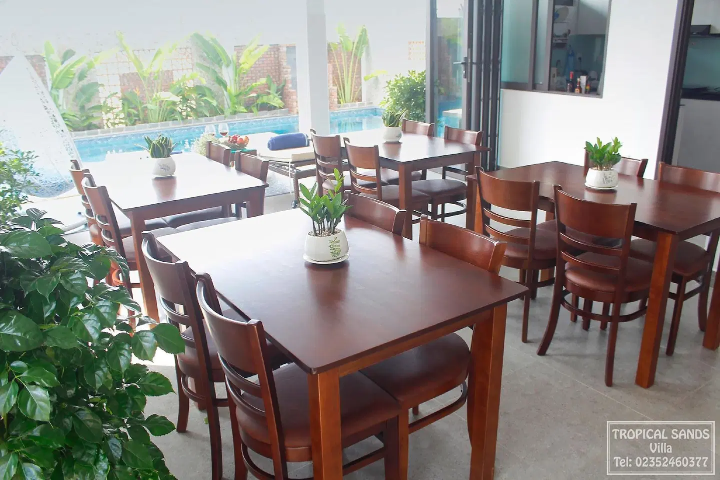 Tropical Sands Villa Restaurant