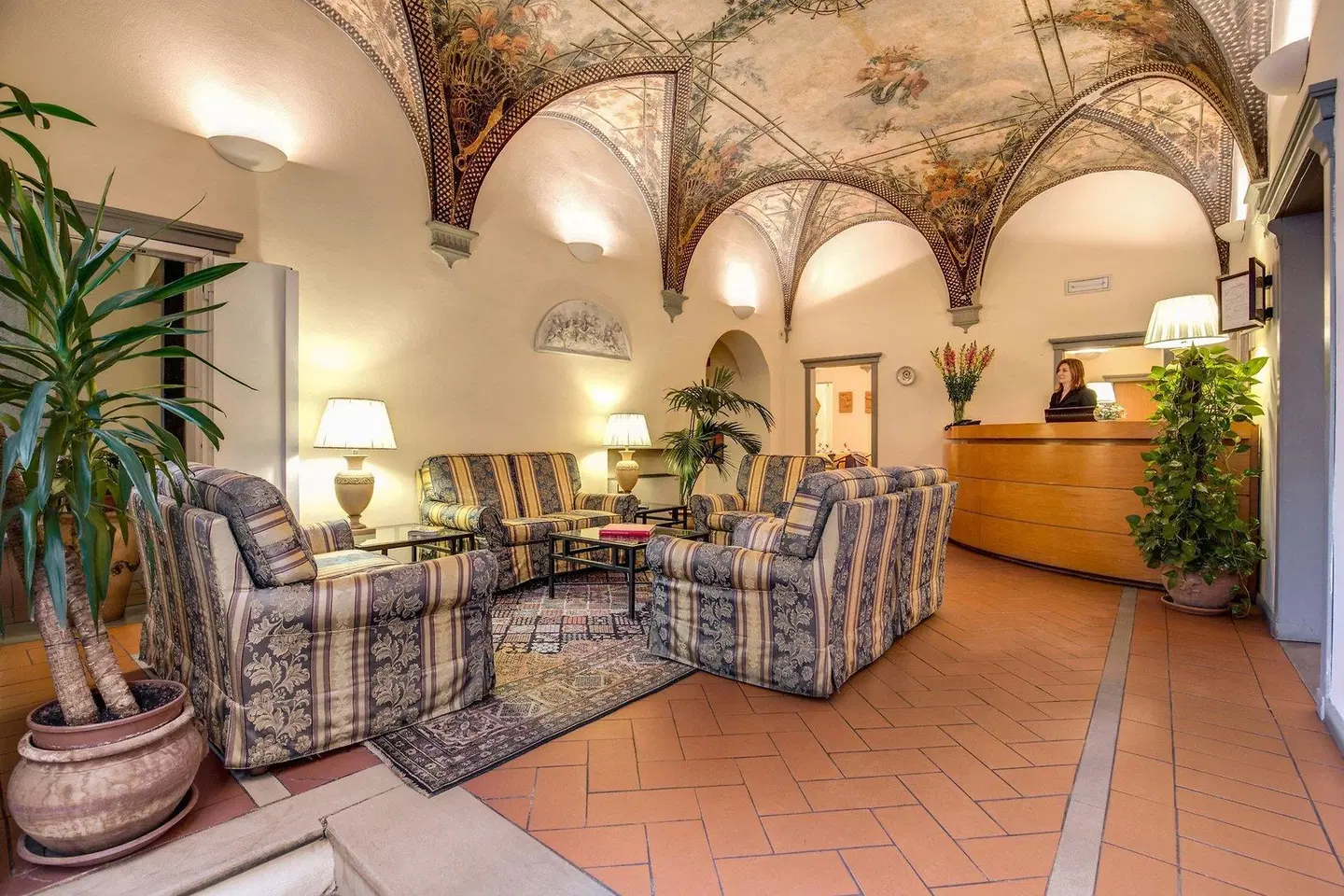 Botticelli LOUNGE_LOBBY