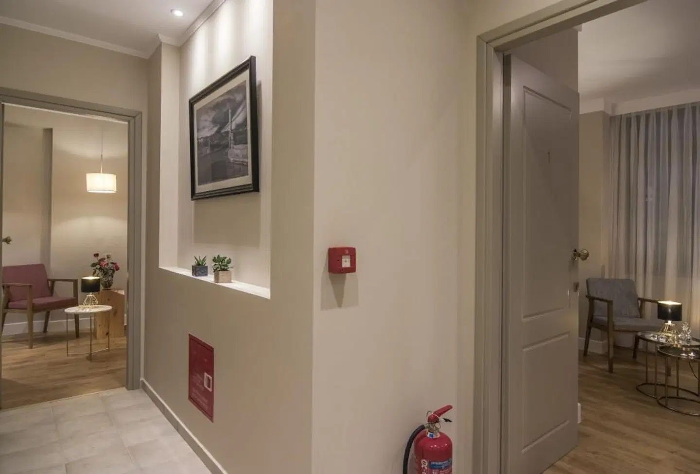 Viaggio Elegant Rooms BATHROOM