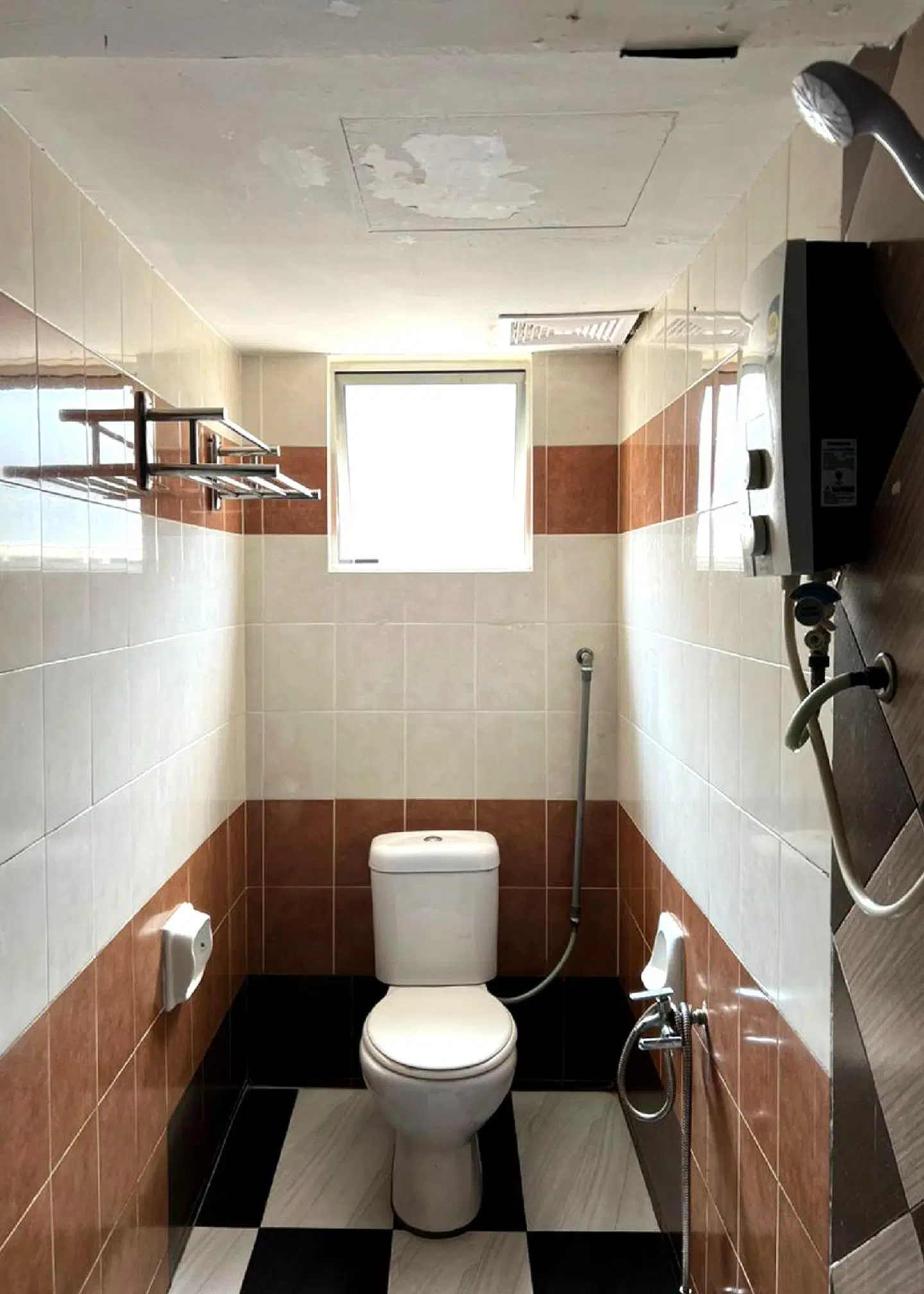 Bukit Beruntung Business Hotel Badezimmer