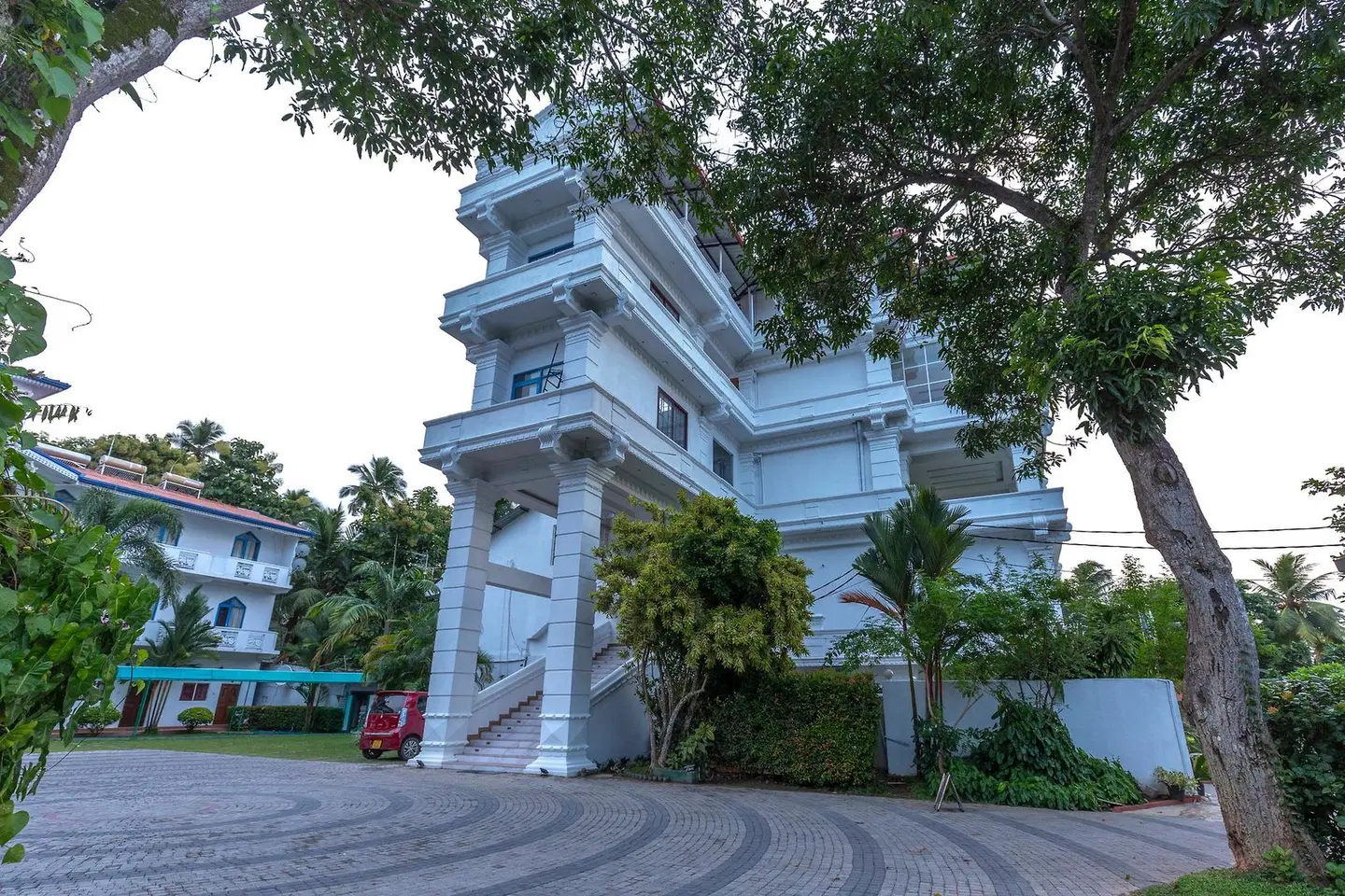 Euro Star Hotel EXTERIOR