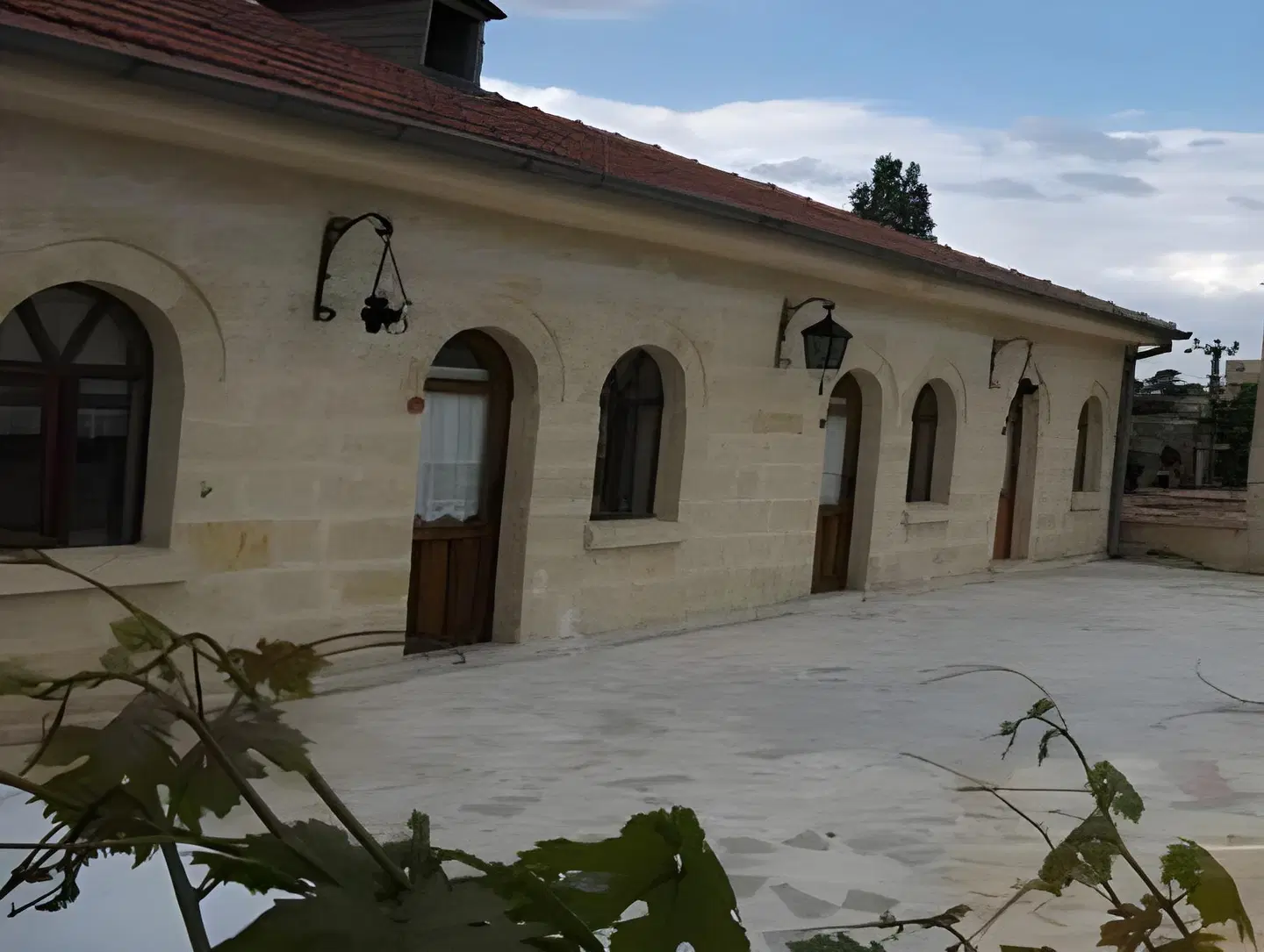 Jerveni Cave Hotel EXTERIOR