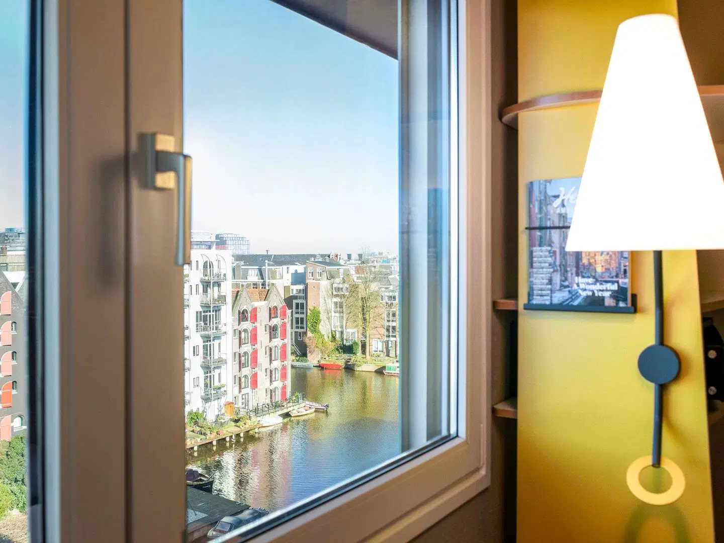 ibis Amsterdam Centre Stopera Badezimmer