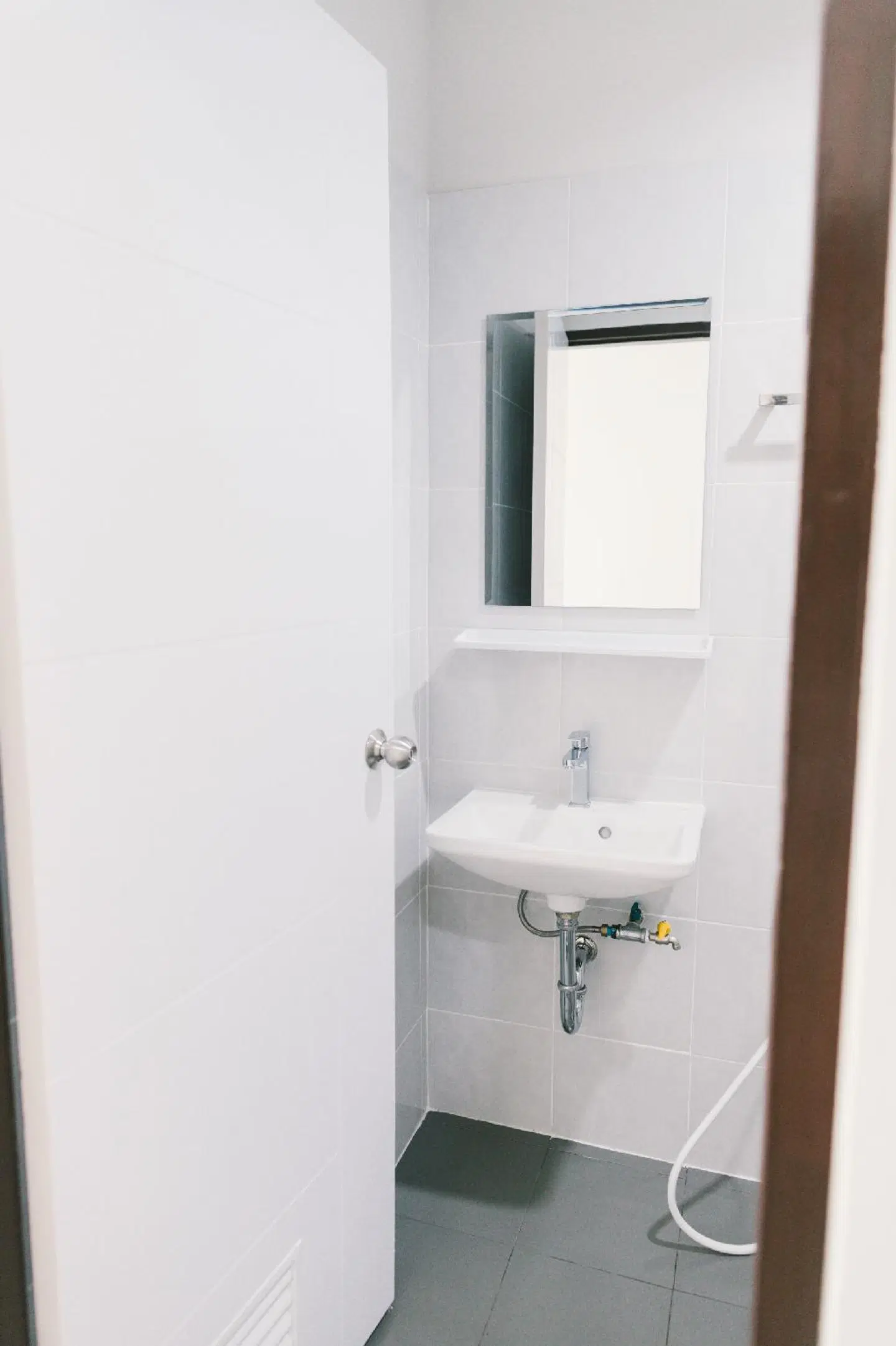AFP Residence BATHROOM