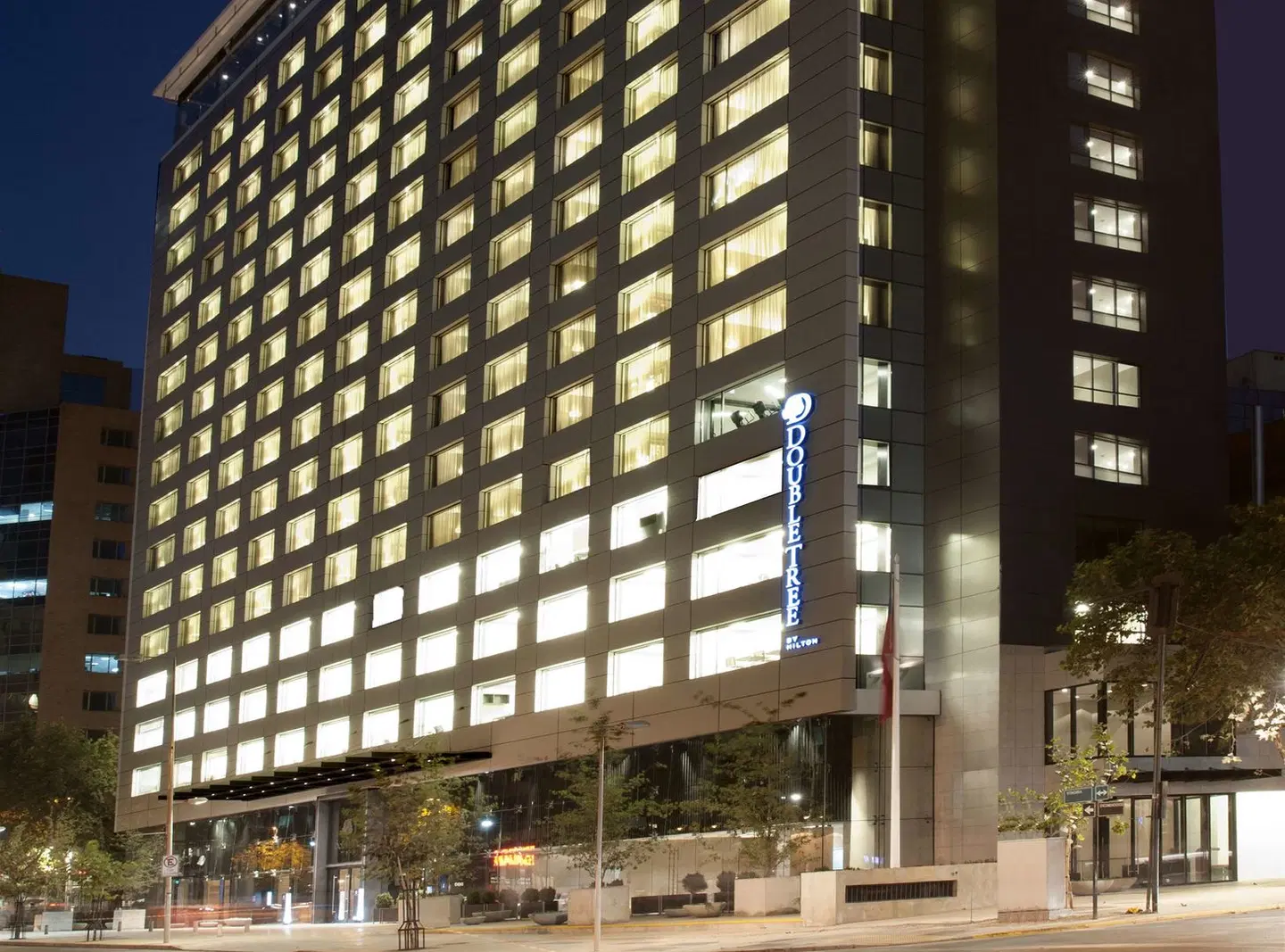 DoubleTree by Hilton Santiago- Vitacura EXTERIOR