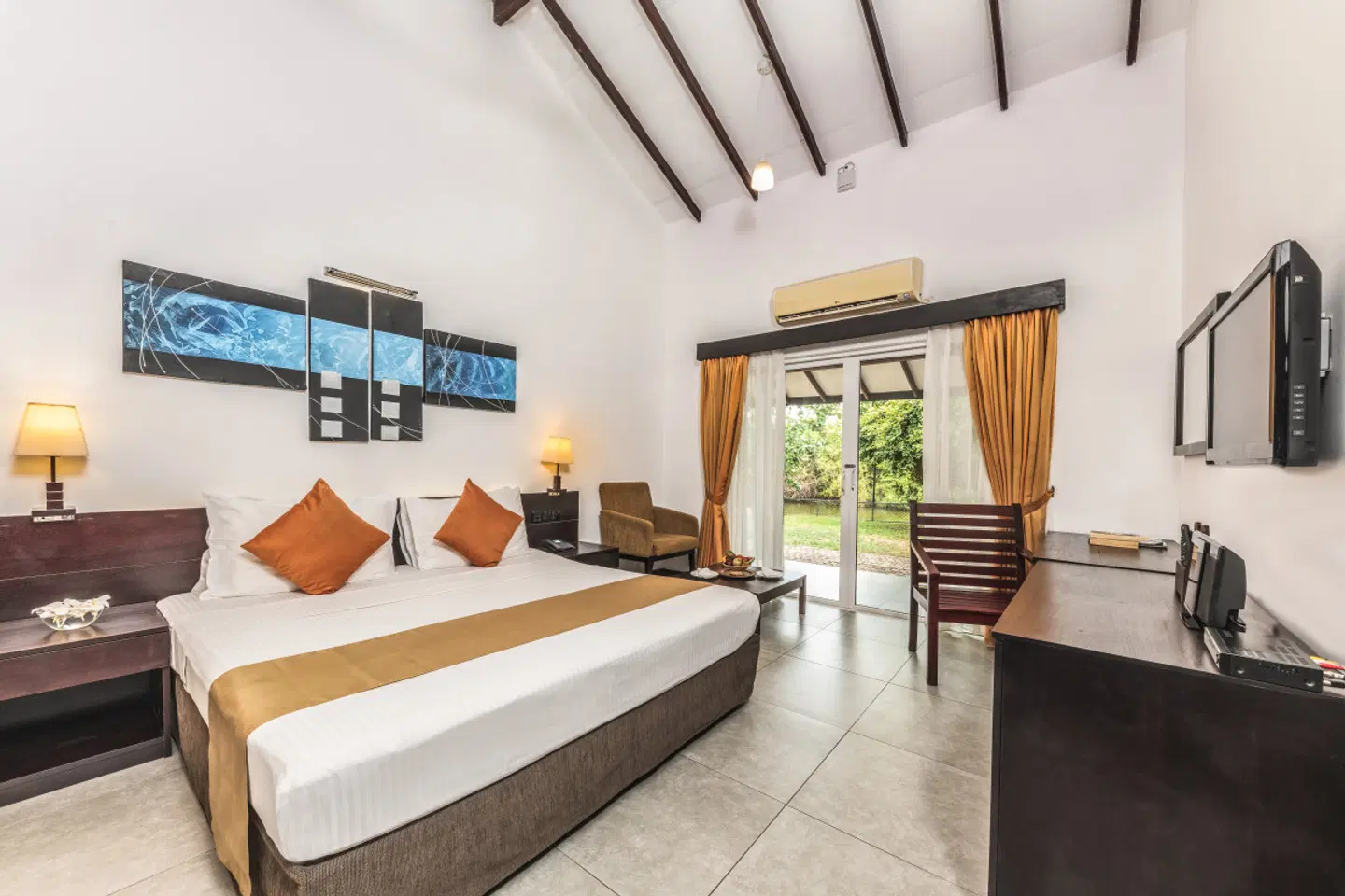 Amethyst Resort ROOM_EXAMPLE