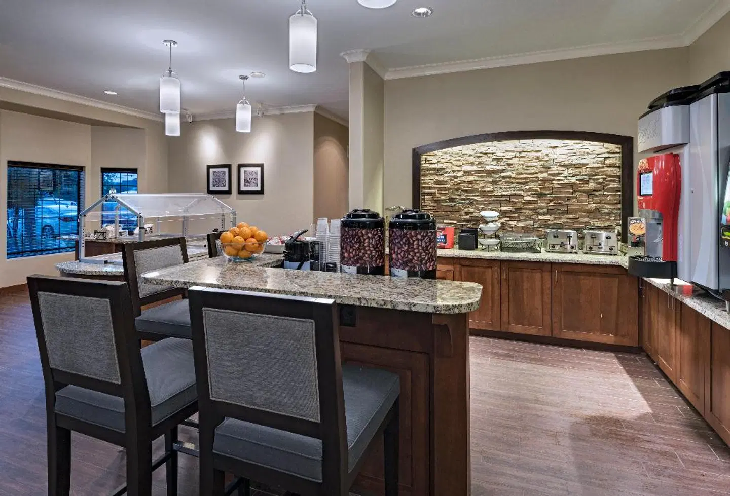 Staybridge Suites Austin Northwest Restaurant
