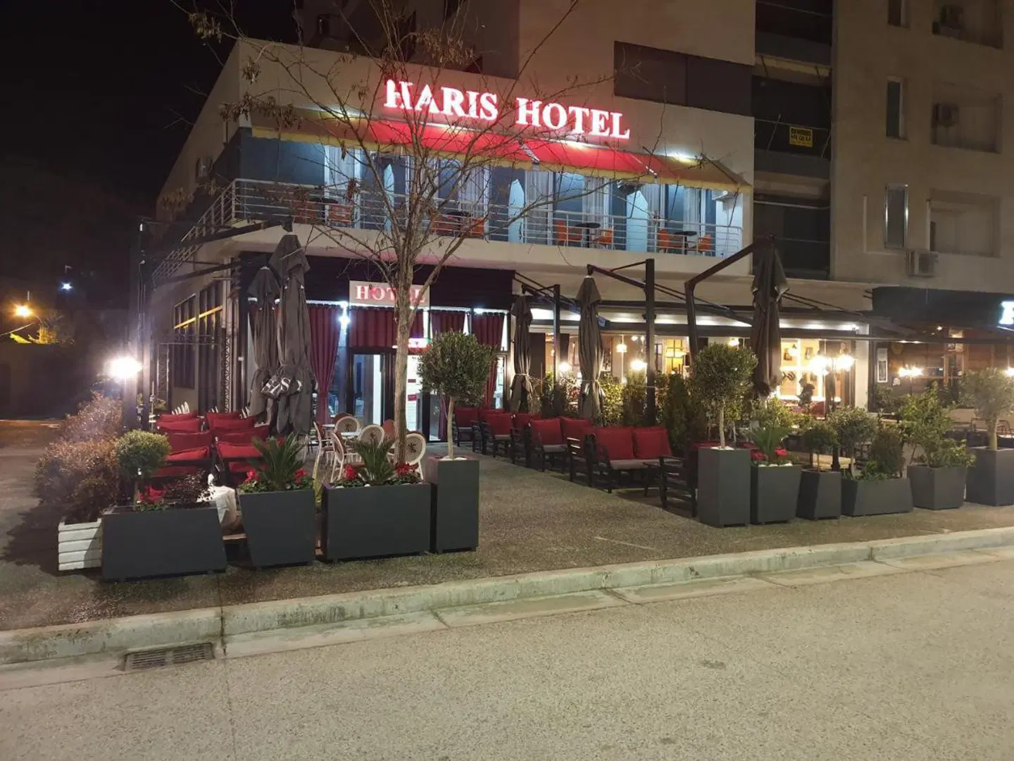 Haris Hotel EXTERIOR